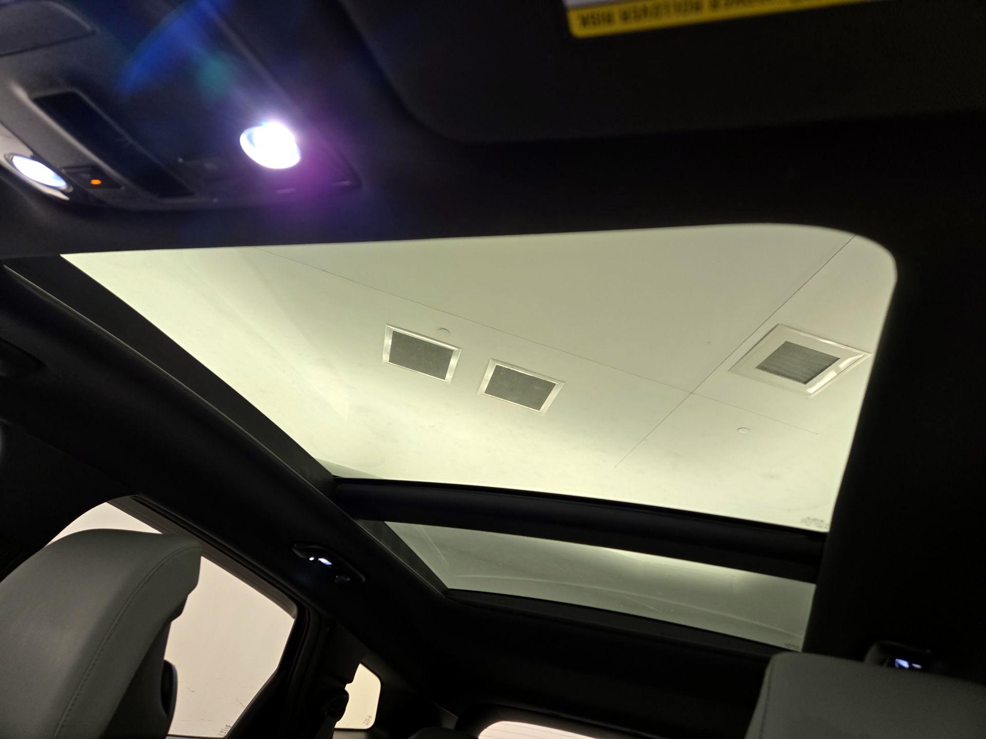 Thumbnail: 2023 Kia Sportage - 20