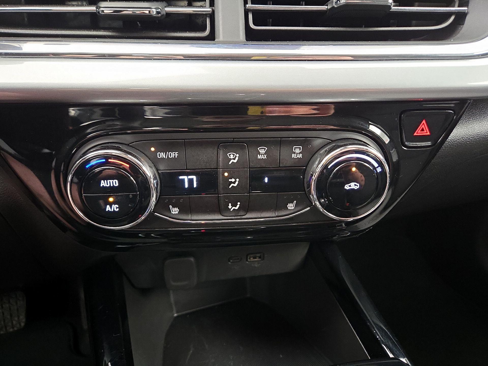 Thumbnail: 2025 Chevrolet Trax - 16