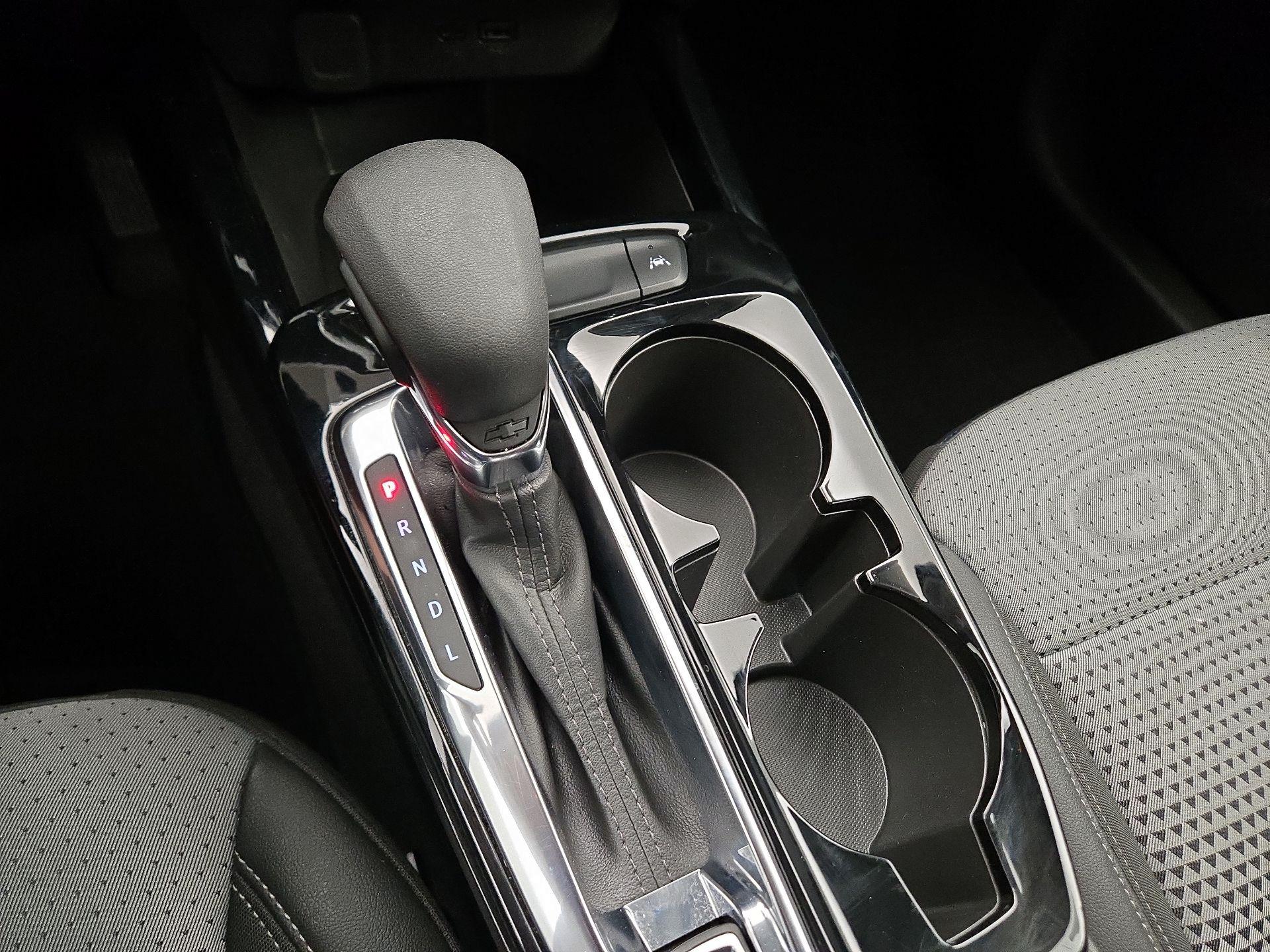 Thumbnail: 2025 Chevrolet Trax - 17