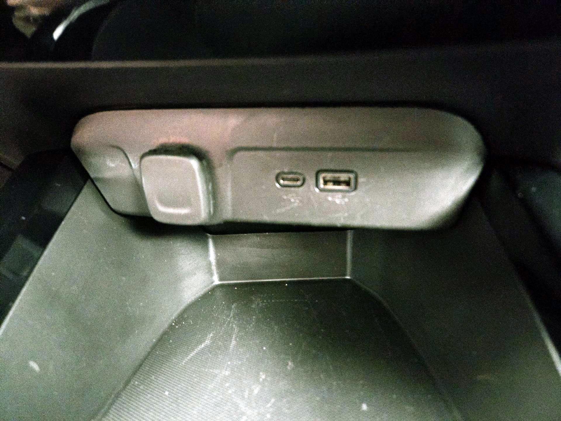 Thumbnail: 2025 Chevrolet Trax - 18