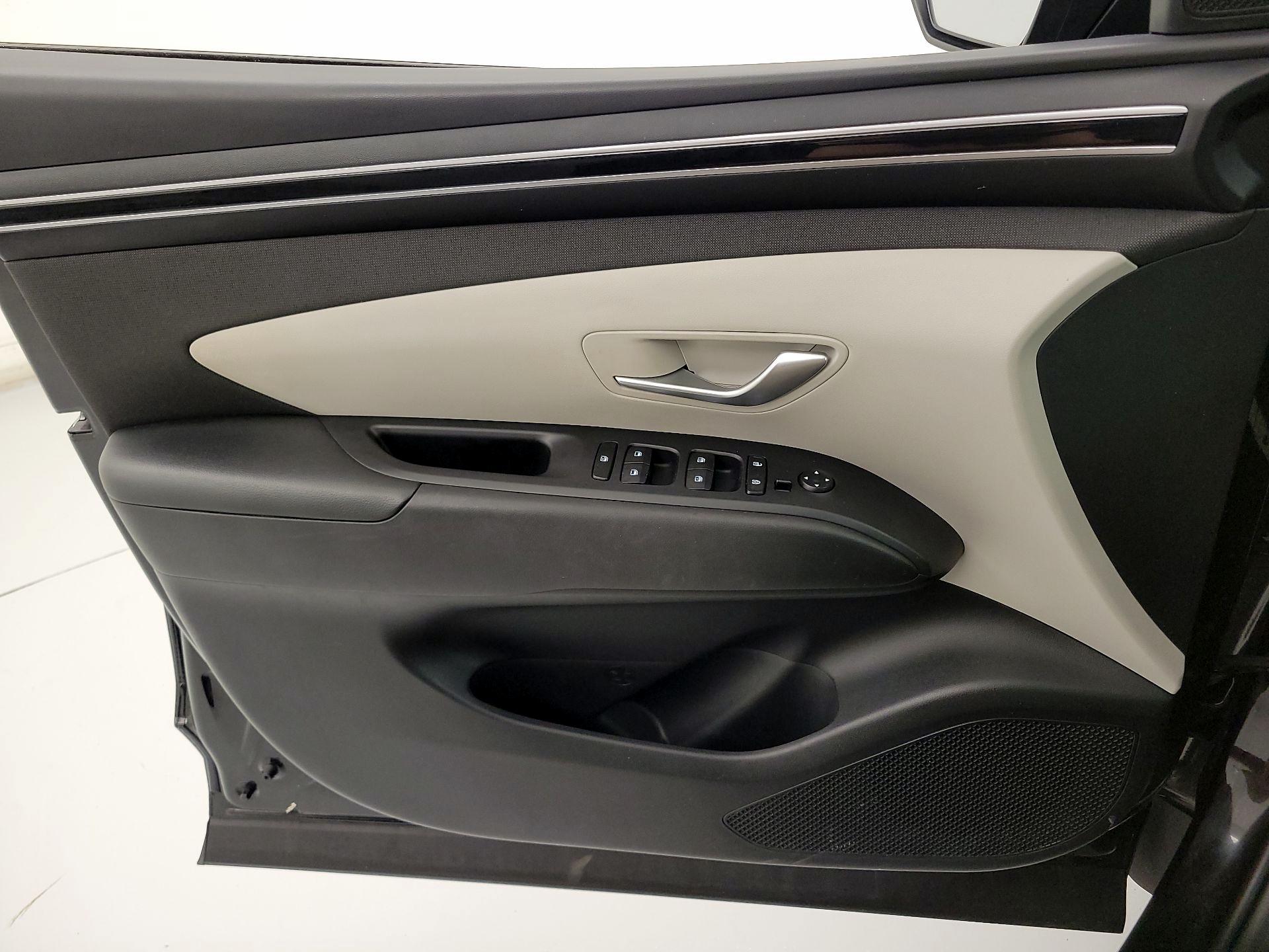 Thumbnail: 2023 Hyundai Tucson - 12