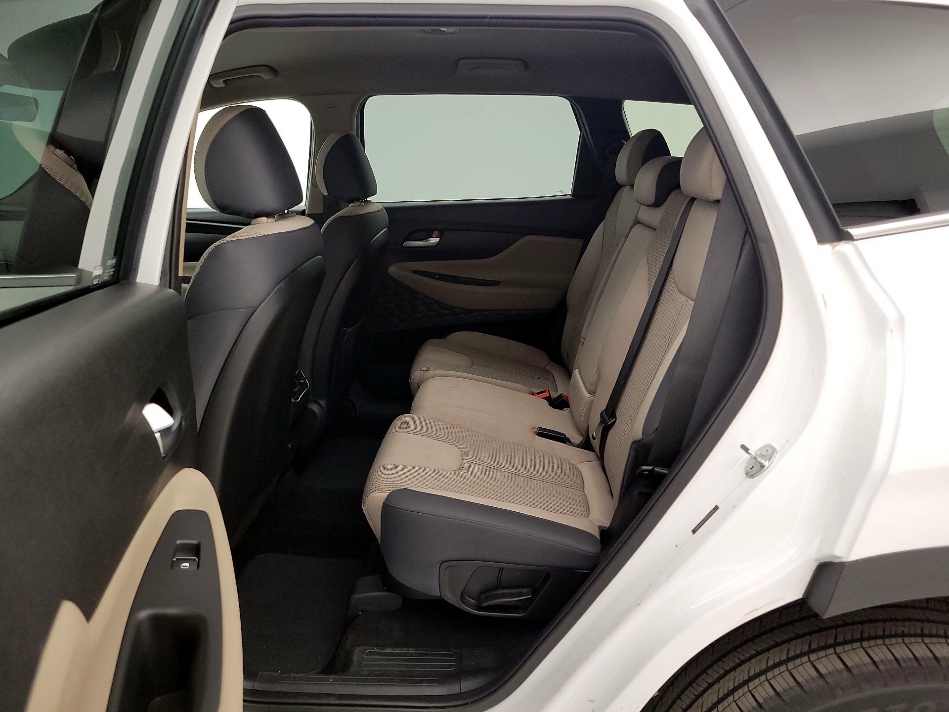 Thumbnail: 2023 Hyundai Santa Fe - 20