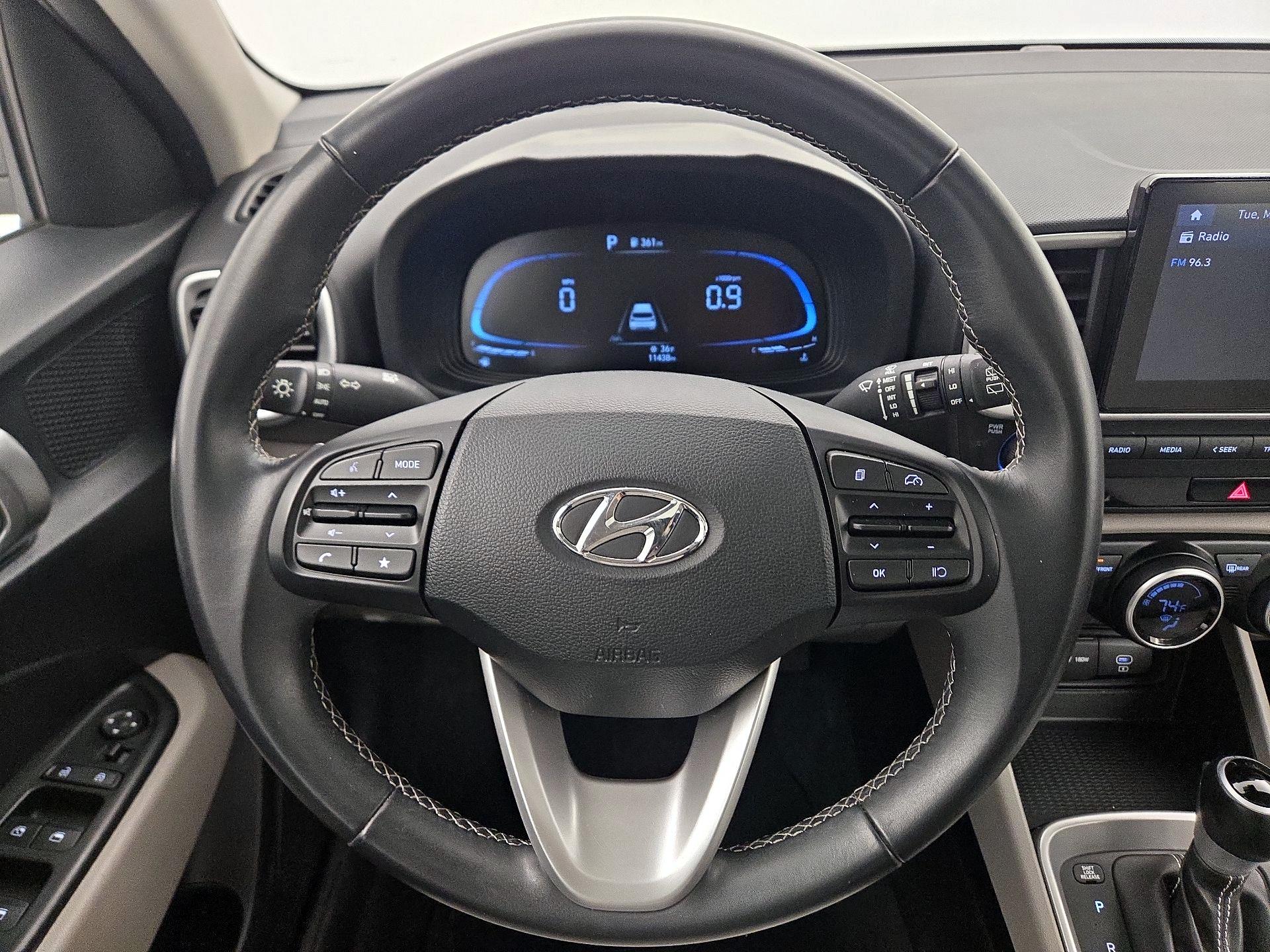 Thumbnail: 2024 Hyundai Venue - 10