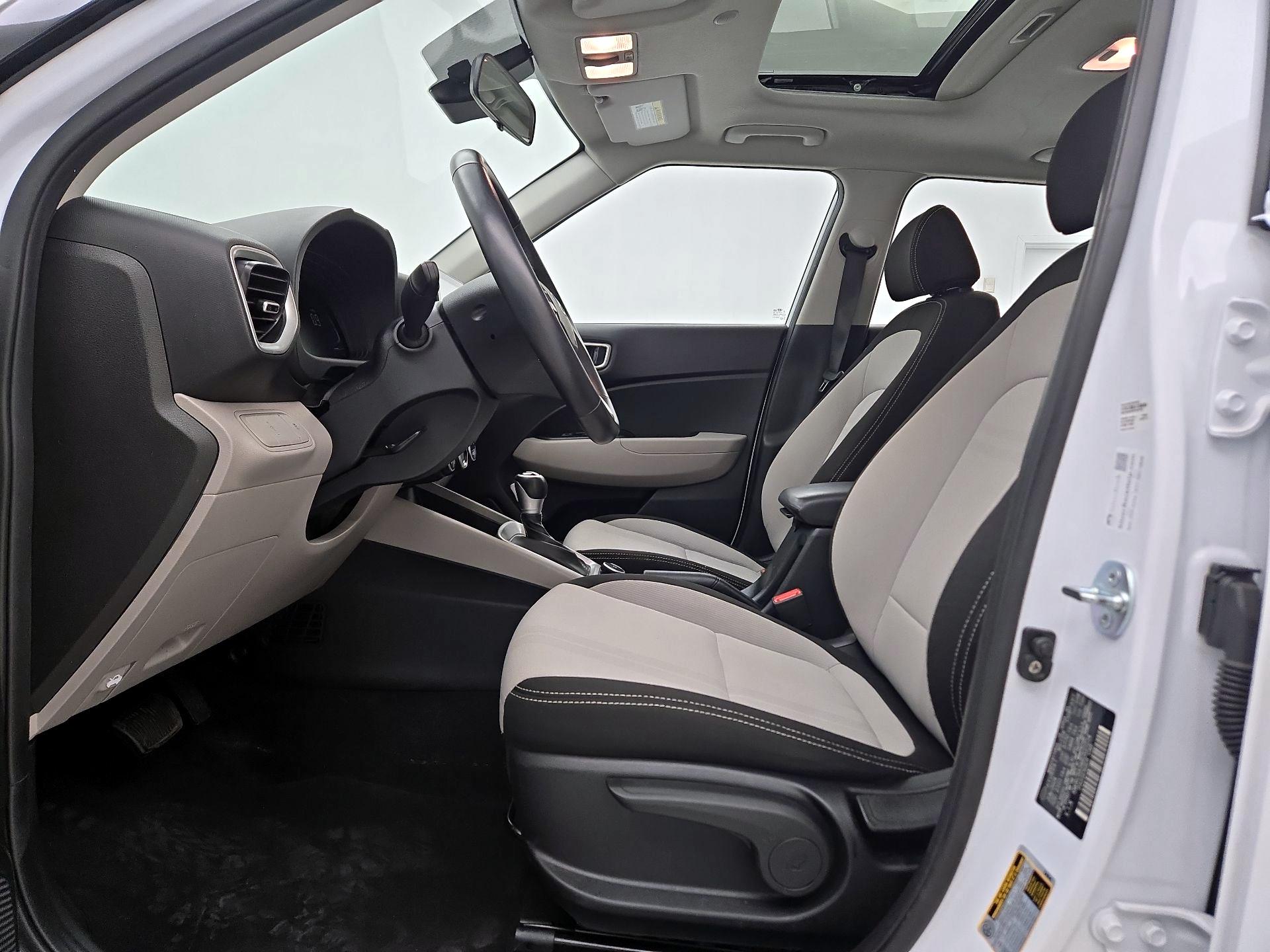 Thumbnail: 2024 Hyundai Venue - 11