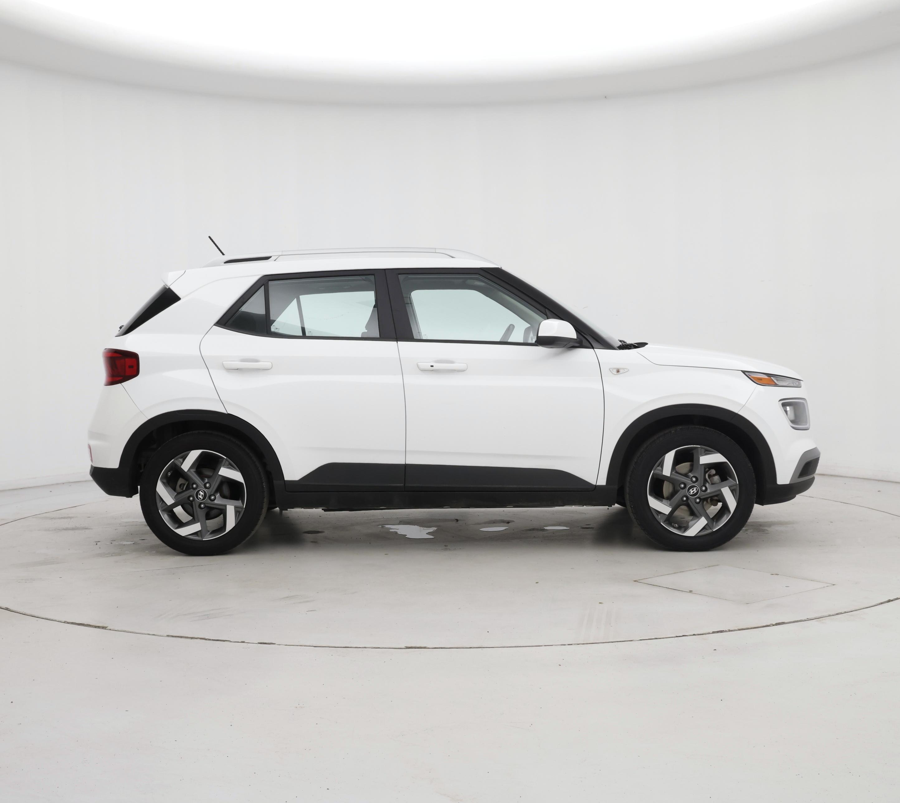 Thumbnail: 2024 Hyundai Venue - 7