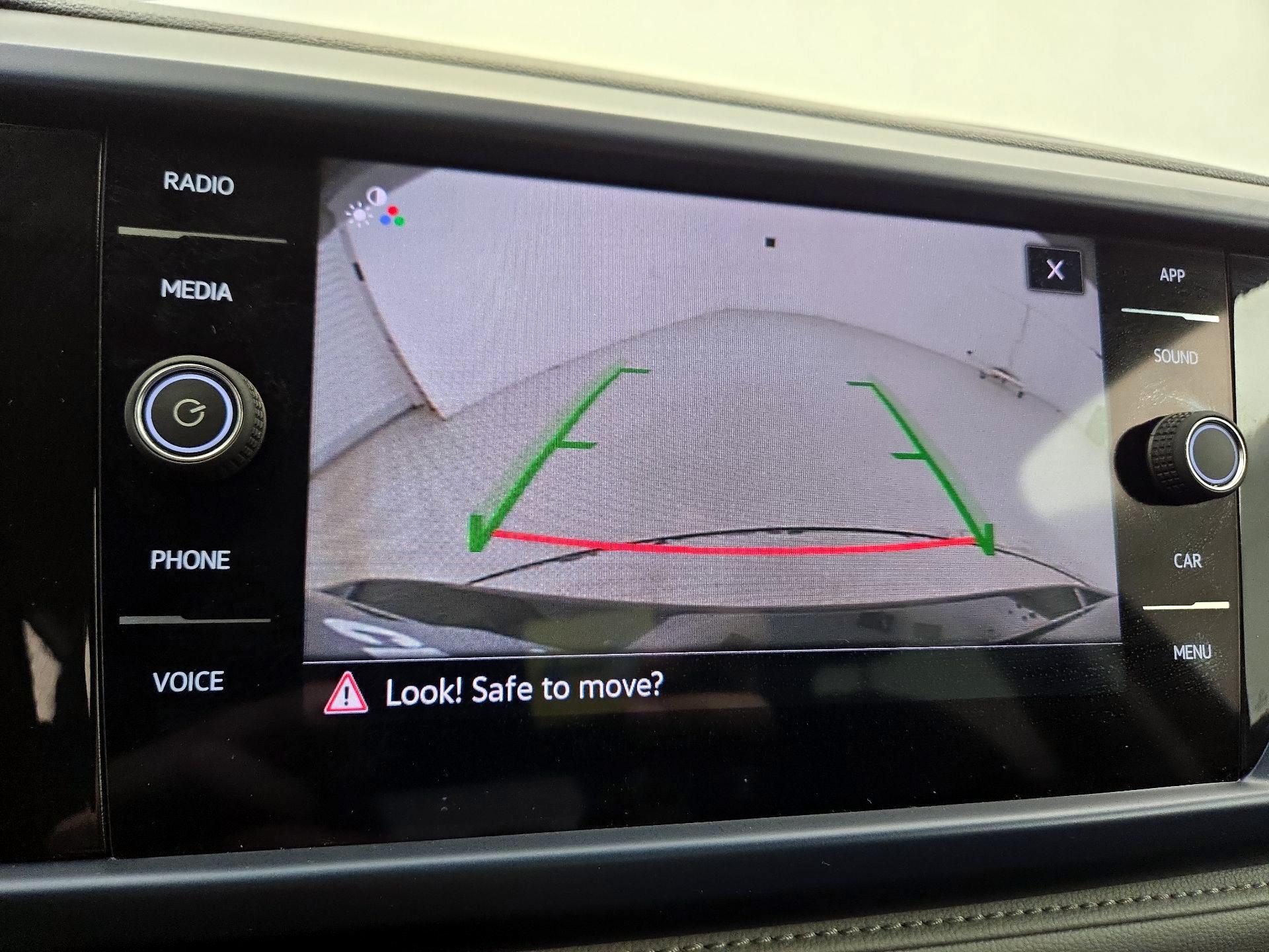 Thumbnail: 2024 Volkswagen Taos - 14