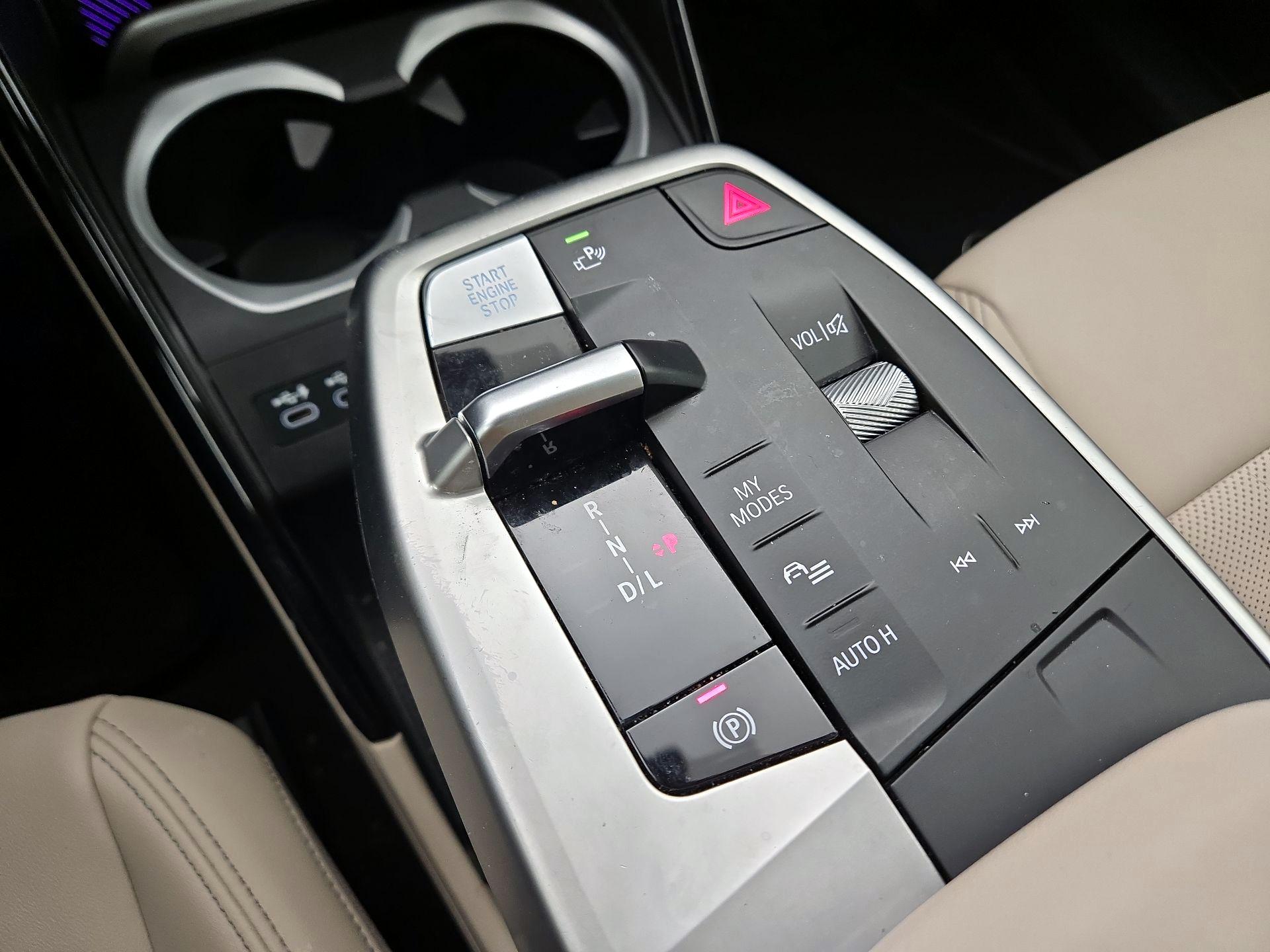 Thumbnail: 2023 BMW X1 - 18