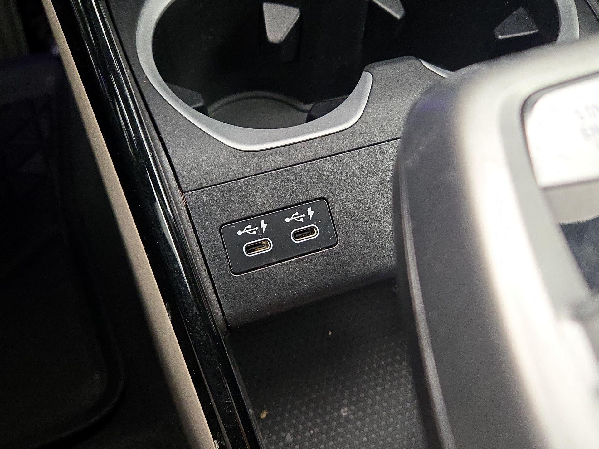 Thumbnail: 2023 BMW X1 - 19