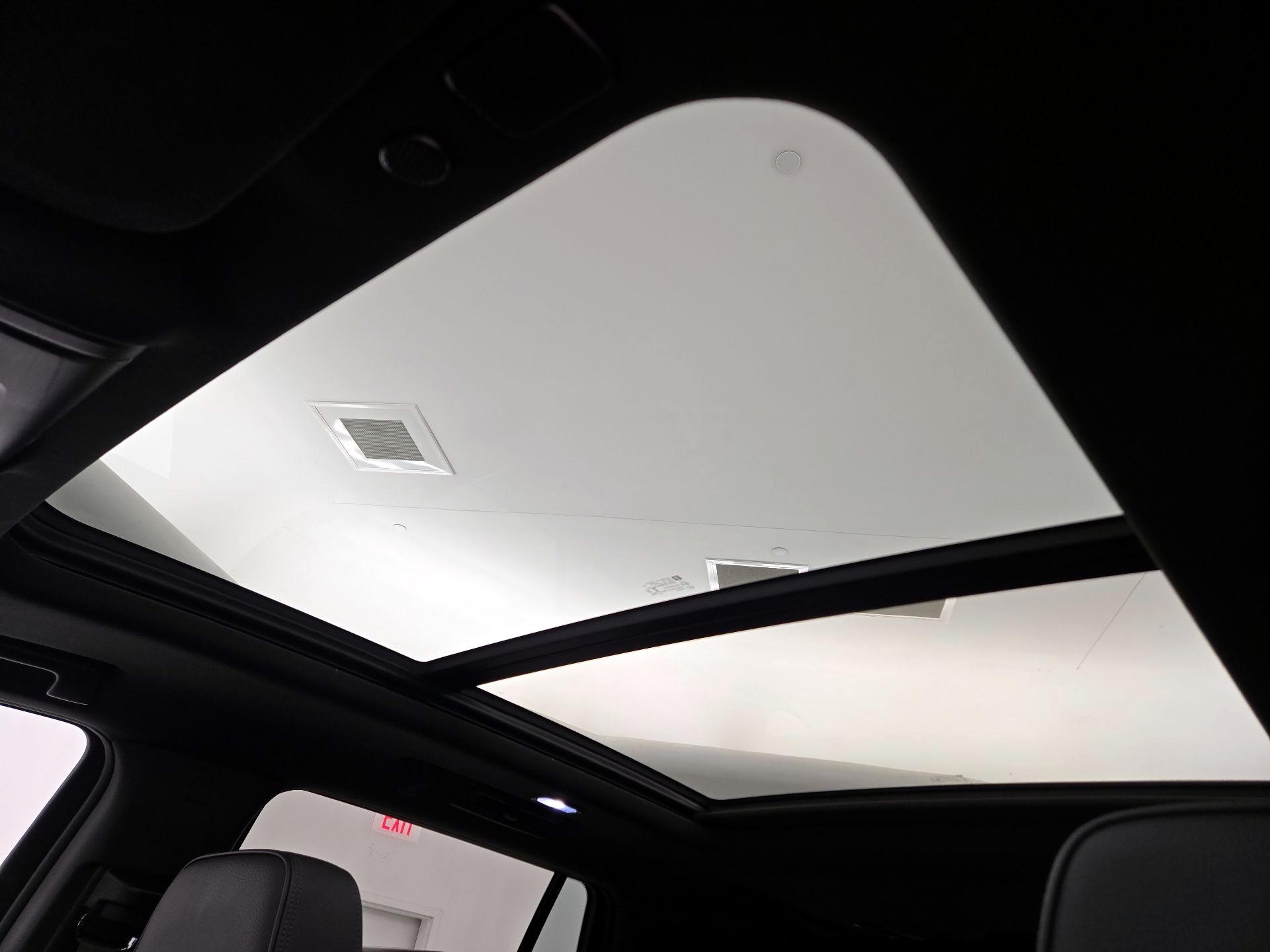 Thumbnail: 2021 GMC Yukon - 19