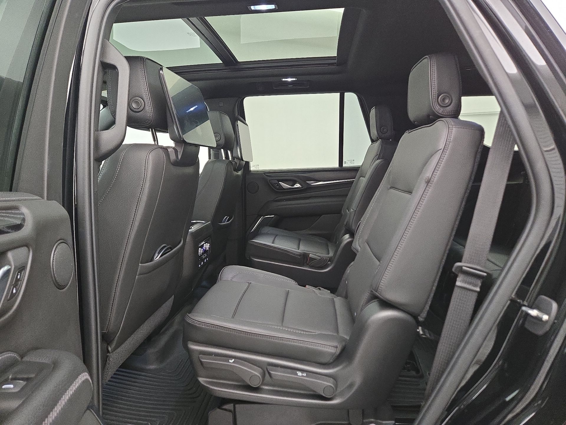 Thumbnail: 2021 GMC Yukon - 20