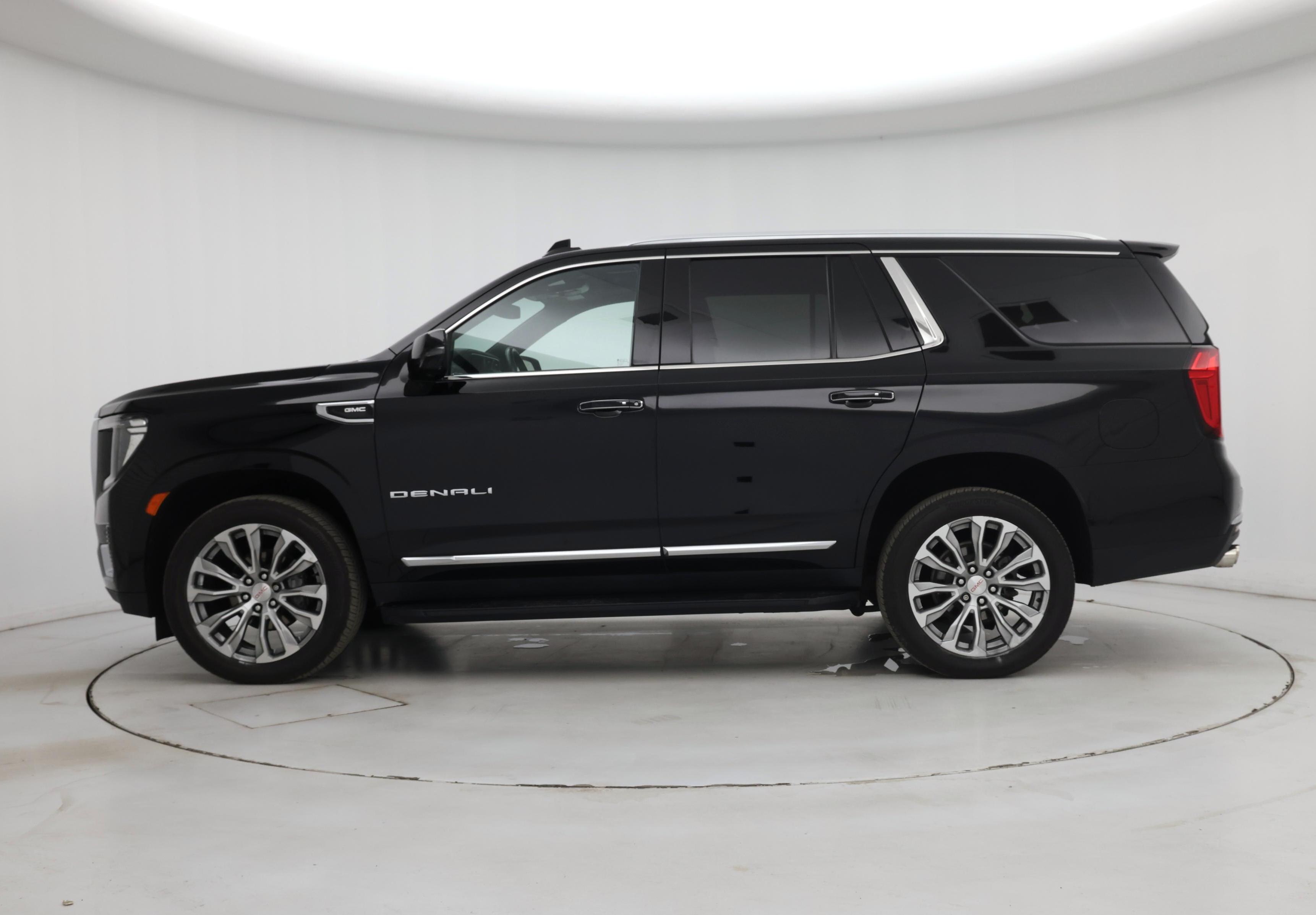 Thumbnail: 2021 GMC Yukon - 3