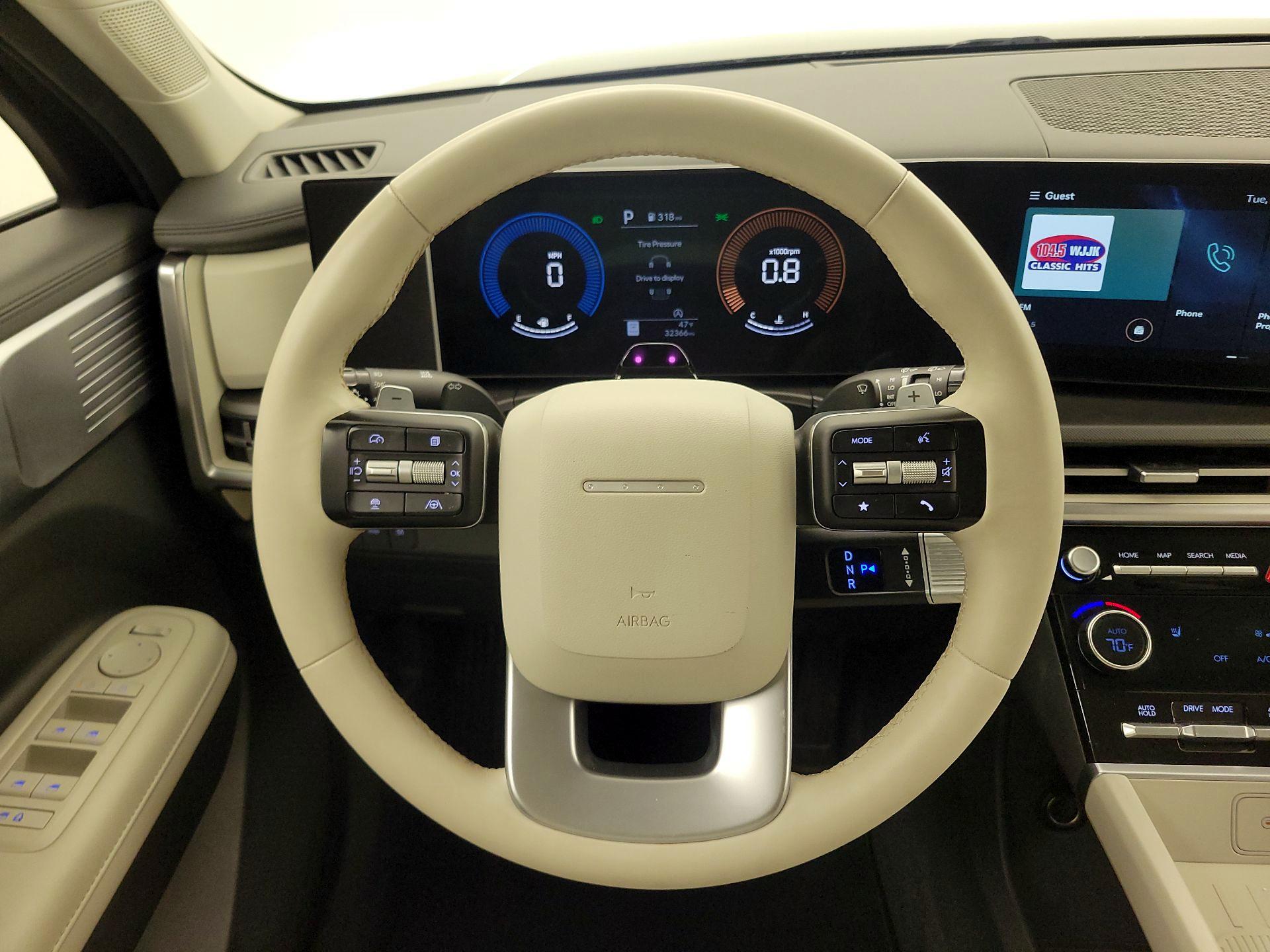 Thumbnail: 2024 Hyundai Santa Fe - 10