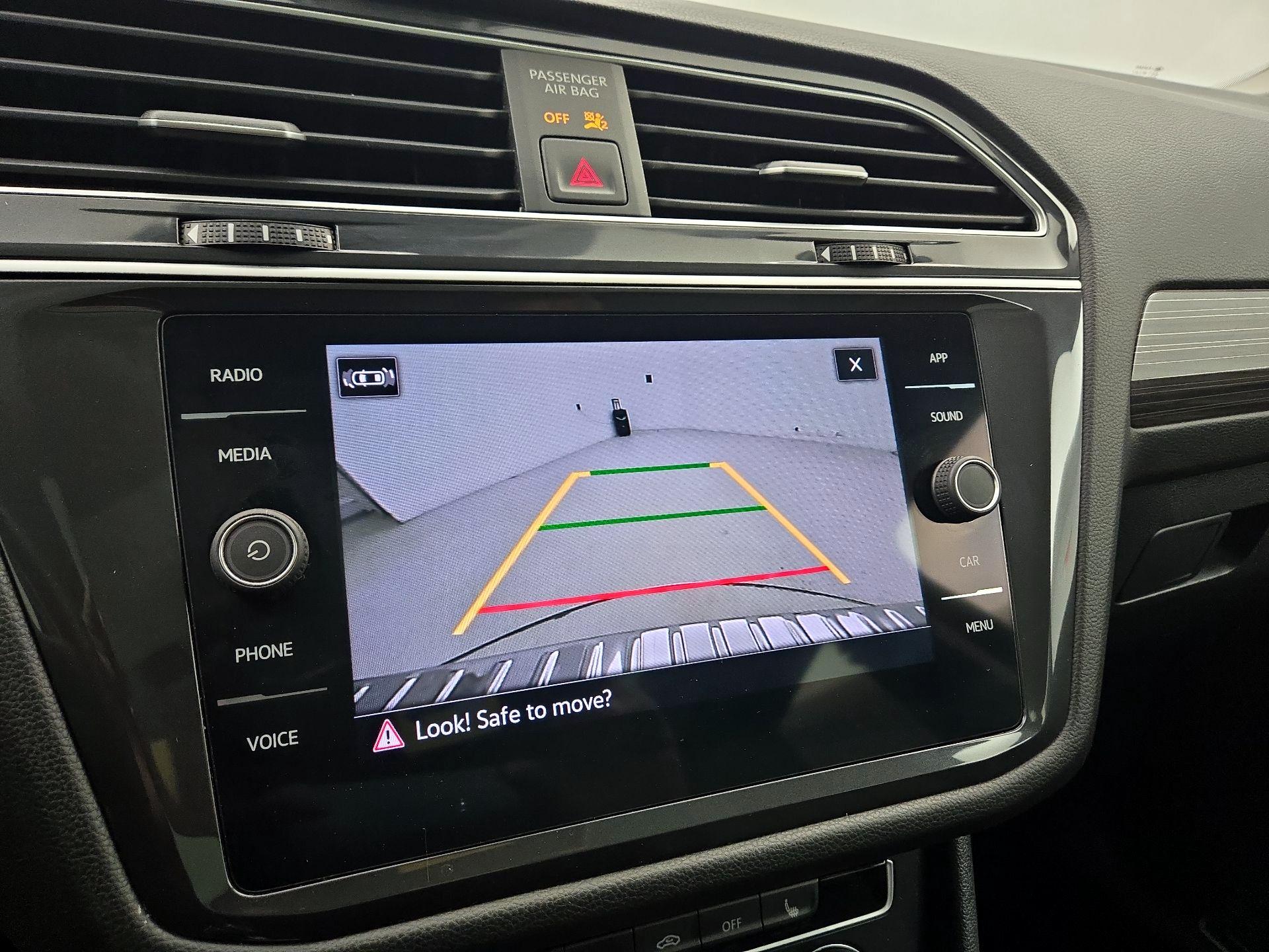 Thumbnail: 2024 Volkswagen Tiguan - 14