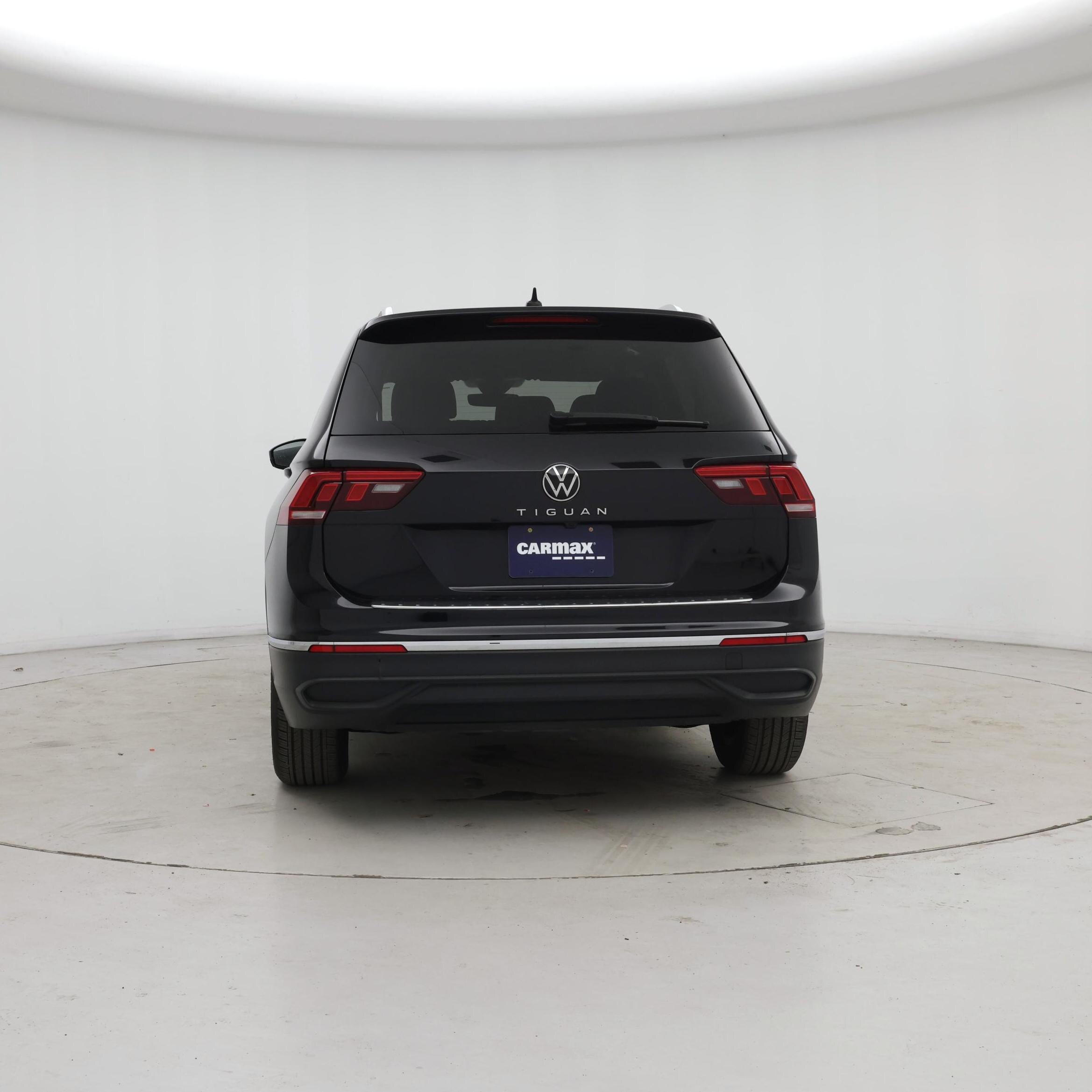 Thumbnail: 2024 Volkswagen Tiguan - 6