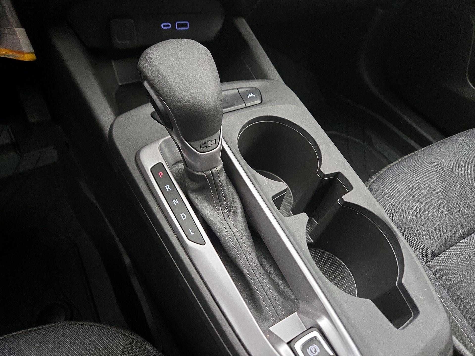 Thumbnail: 2025 Chevrolet Trax - 17