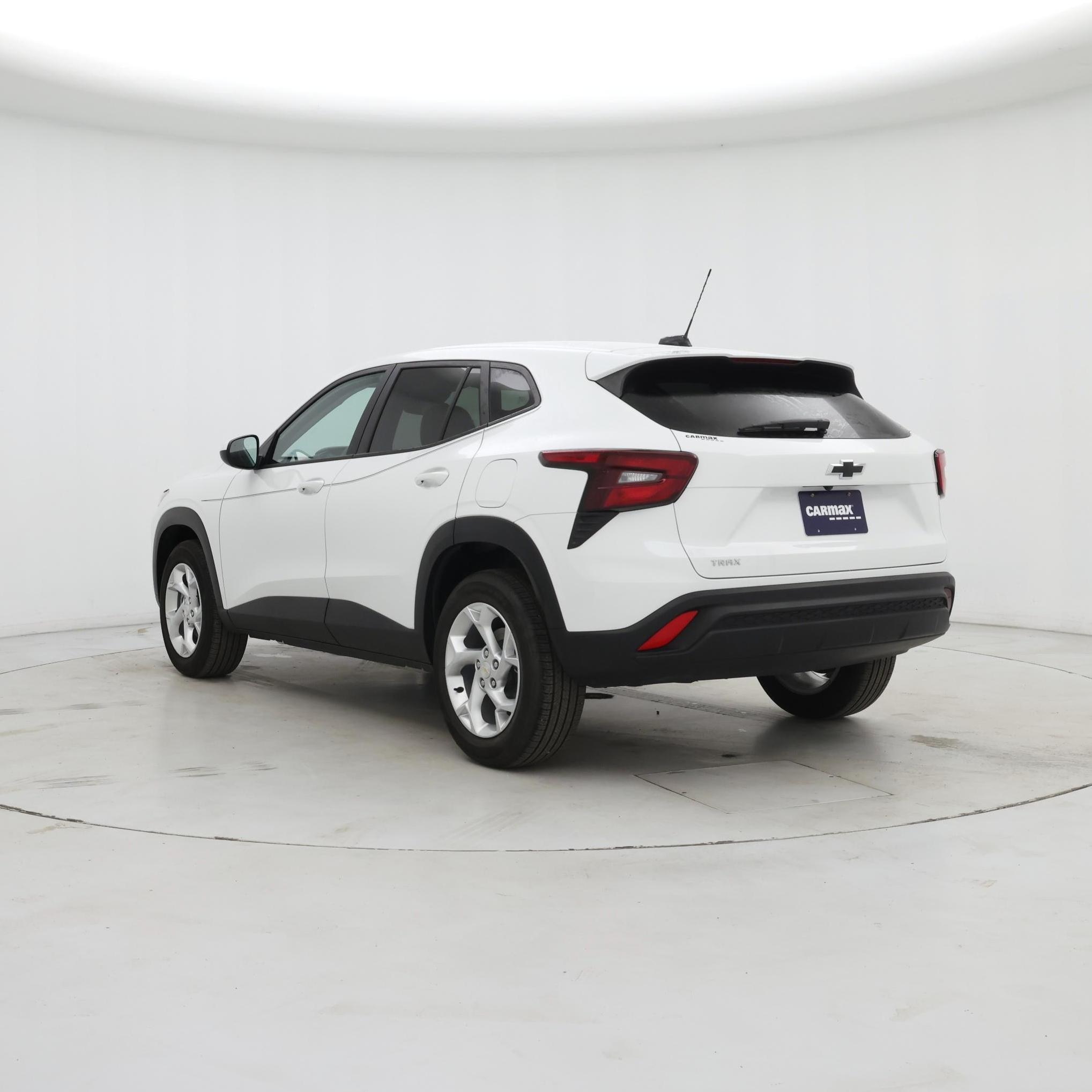 Thumbnail: 2025 Chevrolet Trax - 2