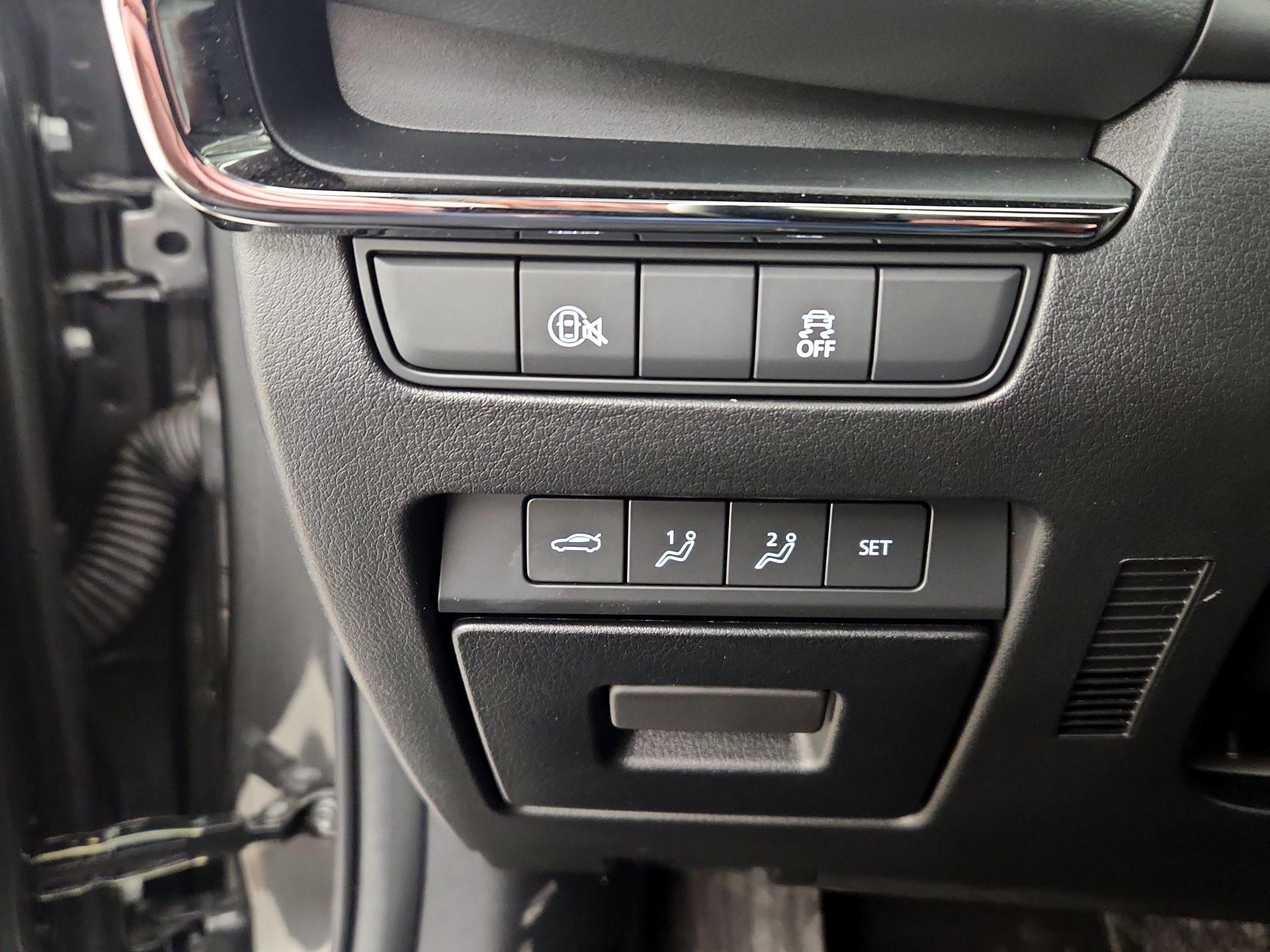 Thumbnail: 2025 Mazda Mazda3 - 13