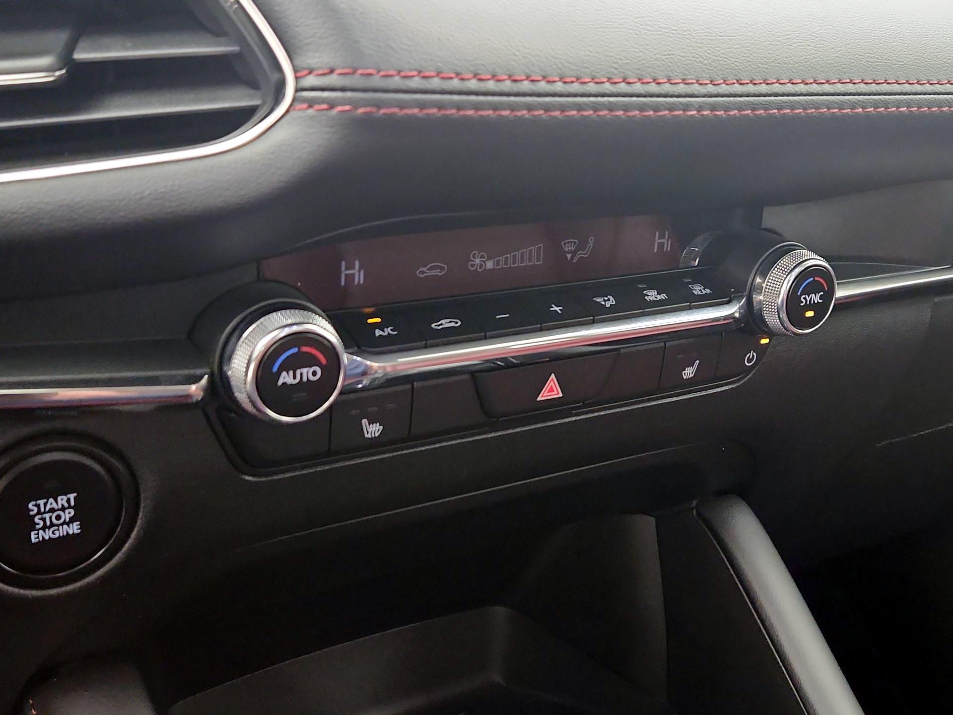 Thumbnail: 2025 Mazda Mazda3 - 16