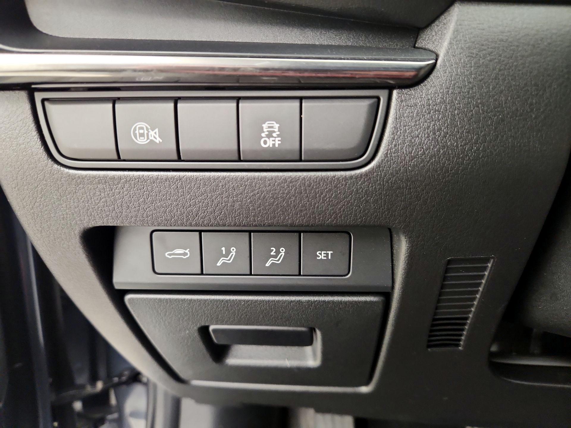 Thumbnail: 2025 Mazda Mazda3 - 13