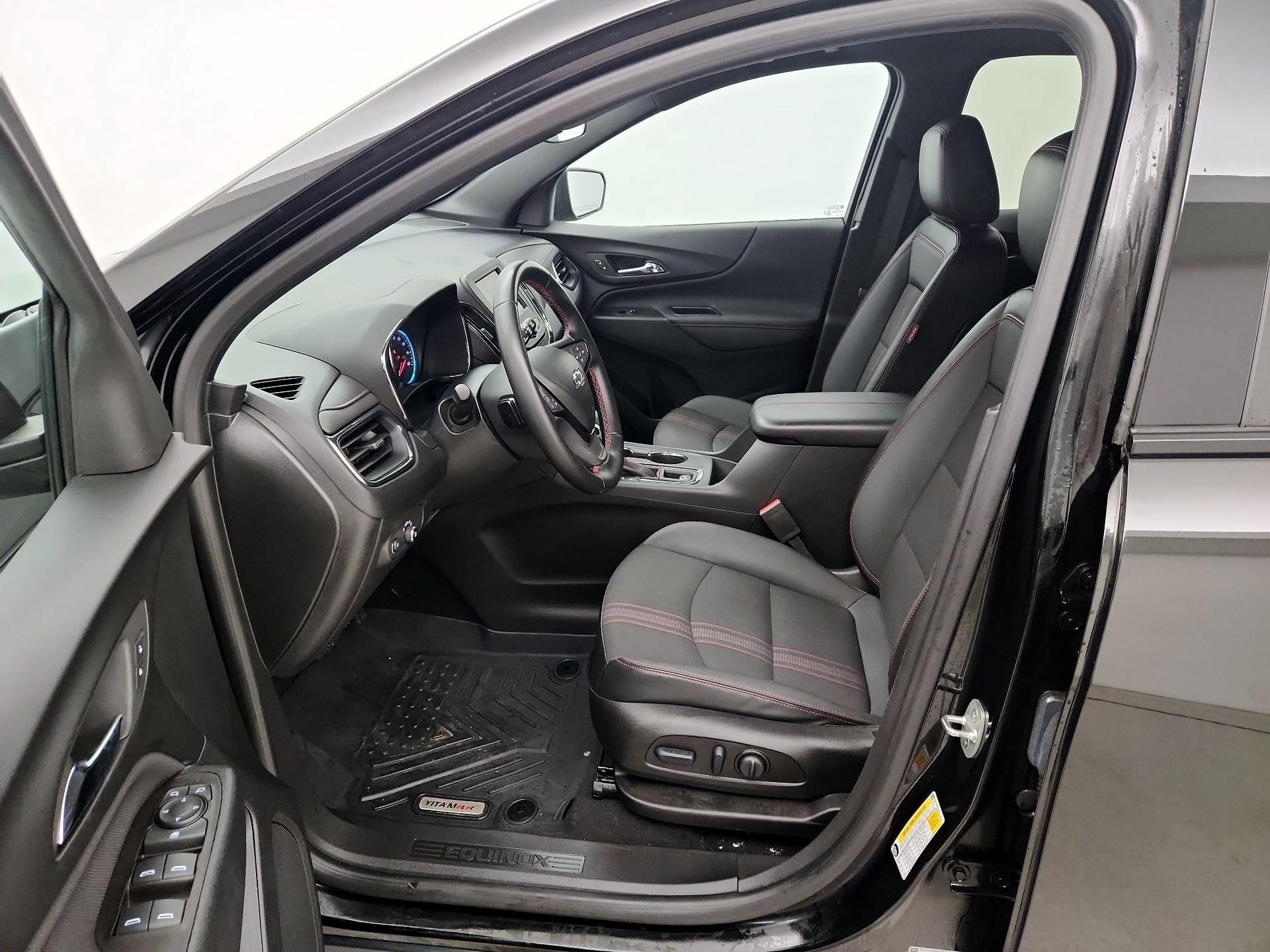 Thumbnail: 2023 Chevrolet Equinox - 11