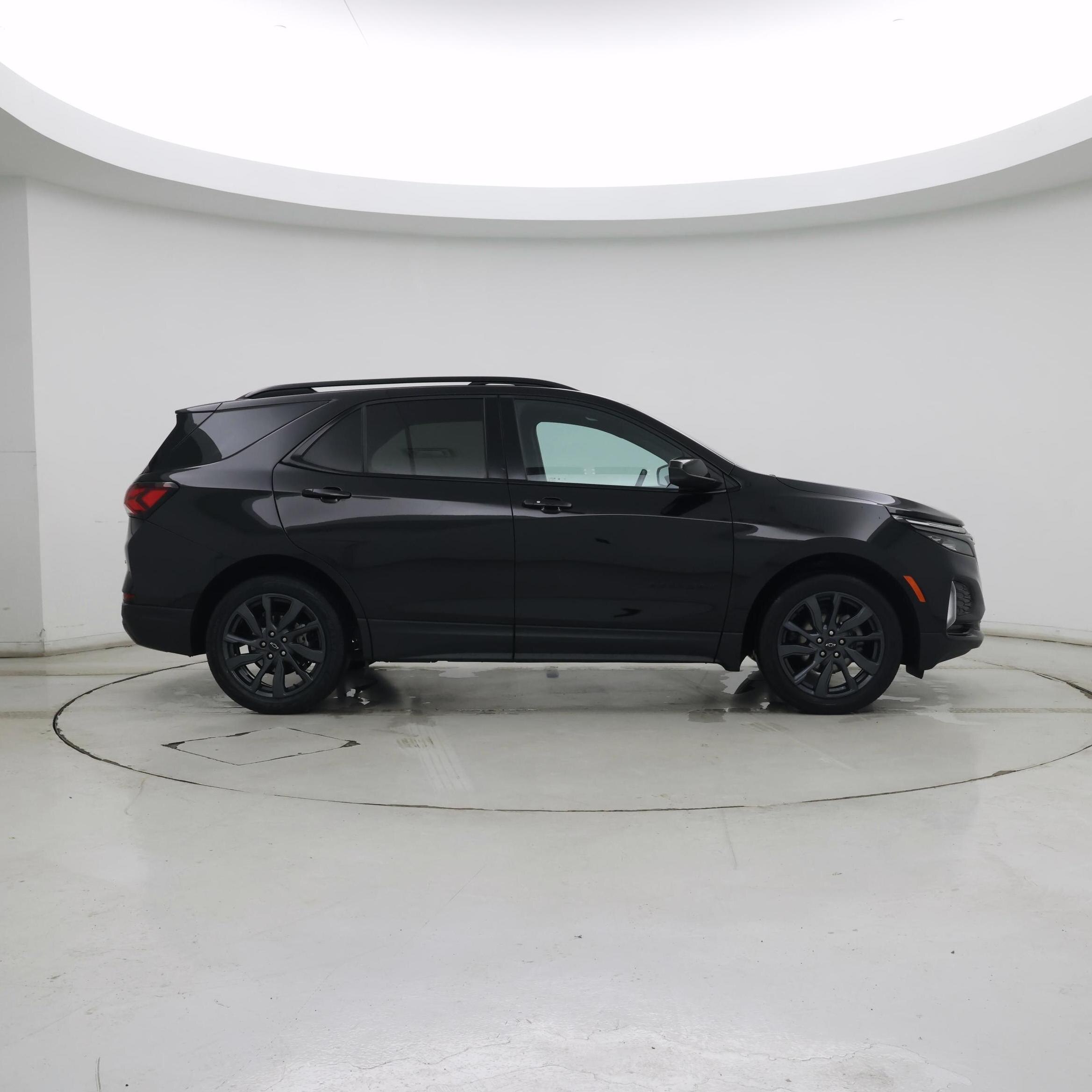 Thumbnail: 2023 Chevrolet Equinox - 7