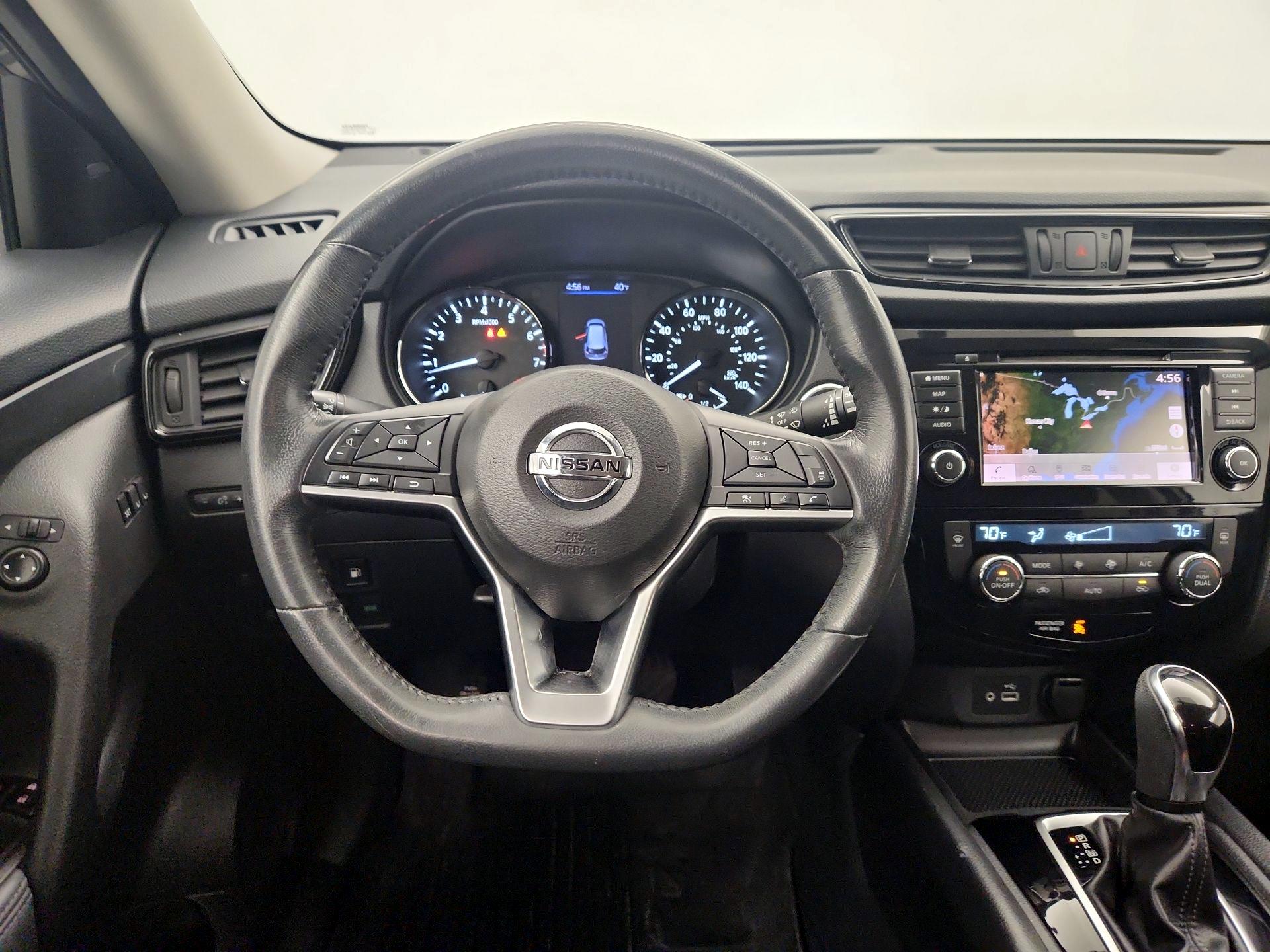 Thumbnail: 2018 Nissan Rogue - 10