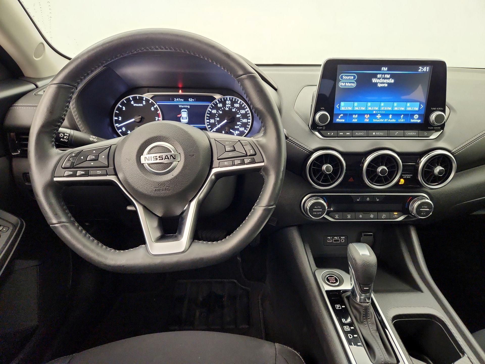 Thumbnail: 2023 Nissan Sentra - 10