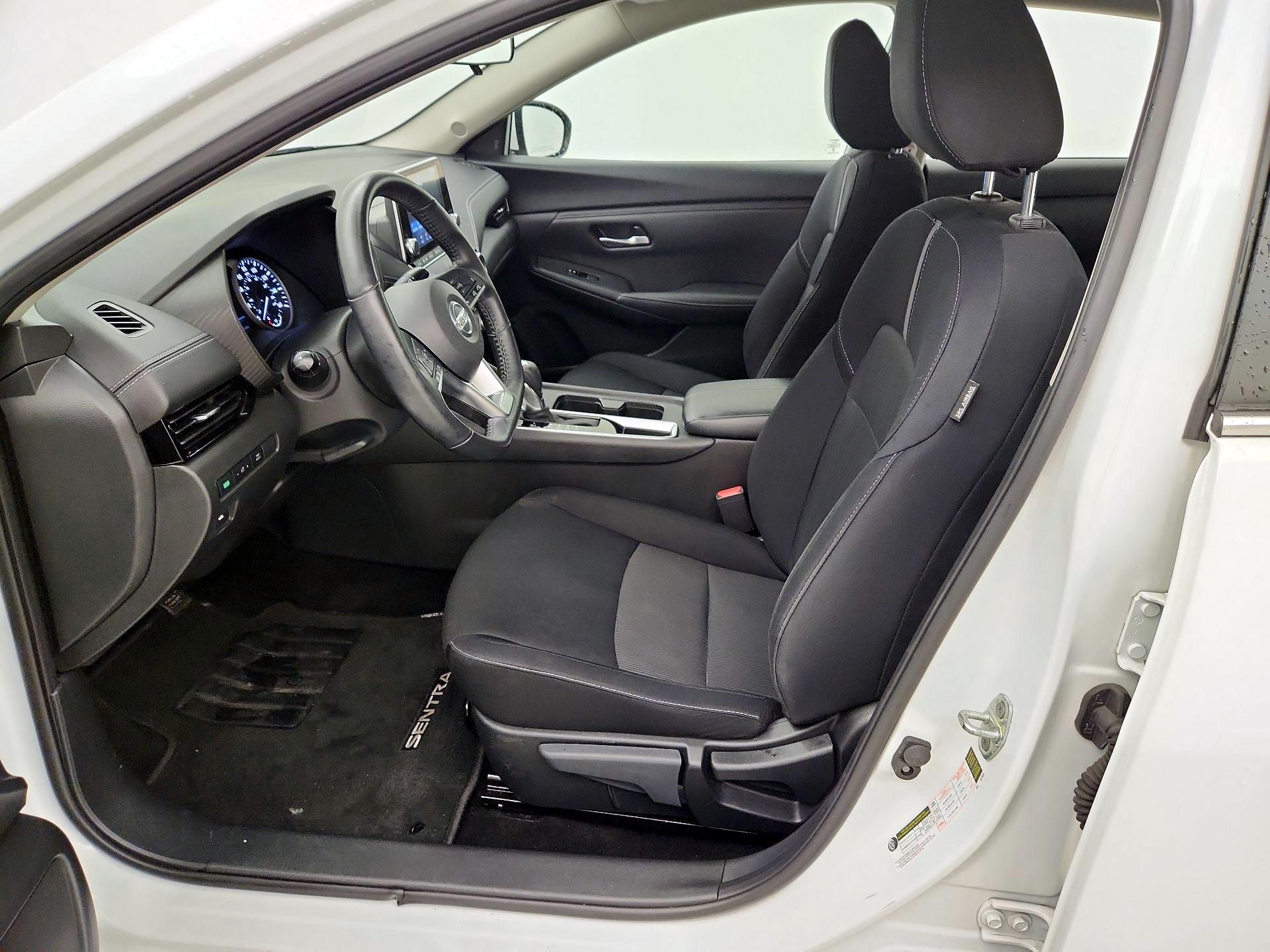 Thumbnail: 2023 Nissan Sentra - 11