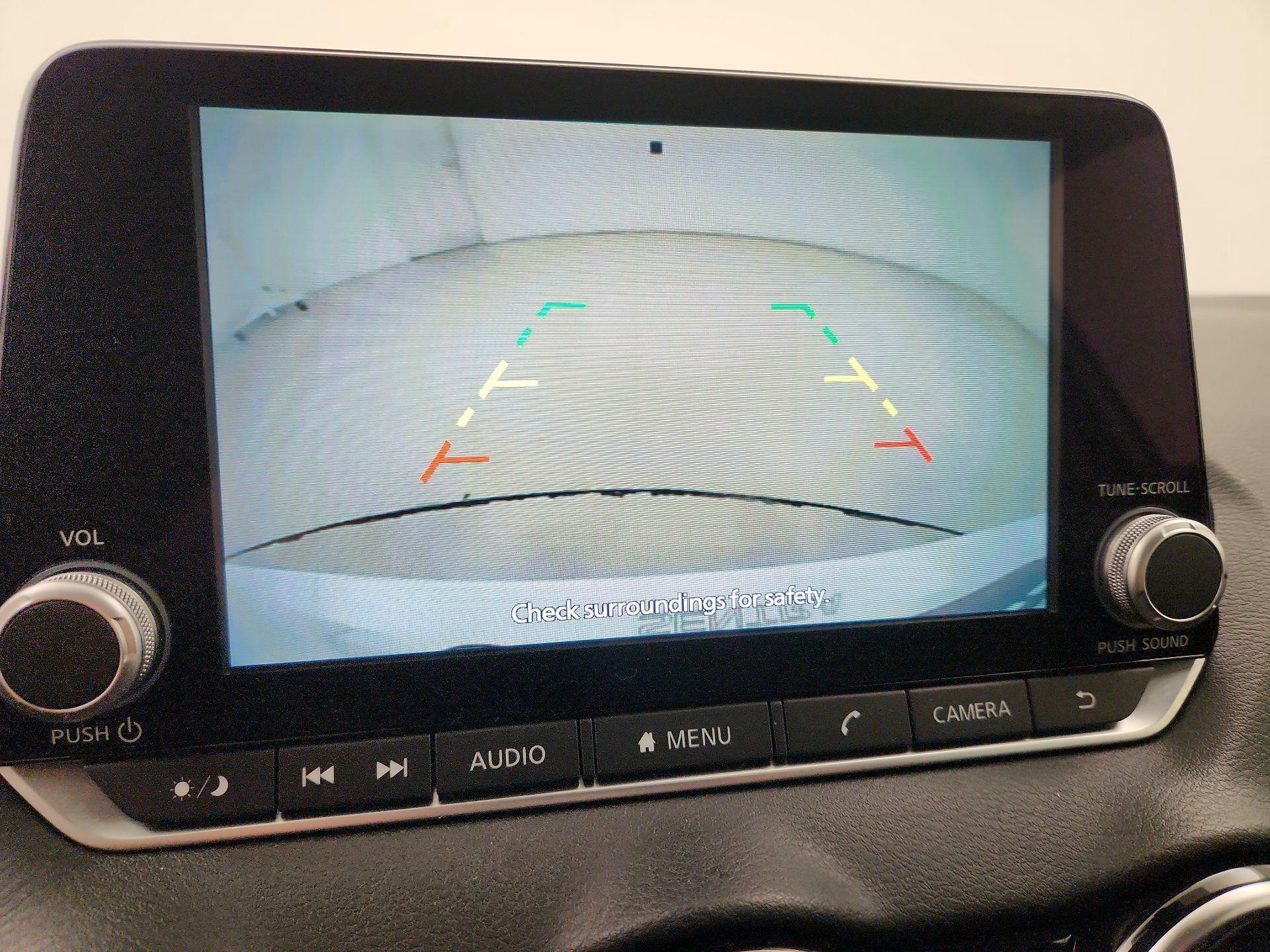 Thumbnail: 2023 Nissan Sentra - 14