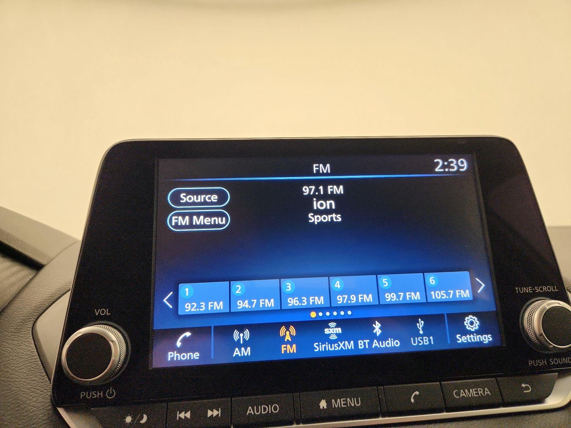 Thumbnail: 2023 Nissan Sentra - 15