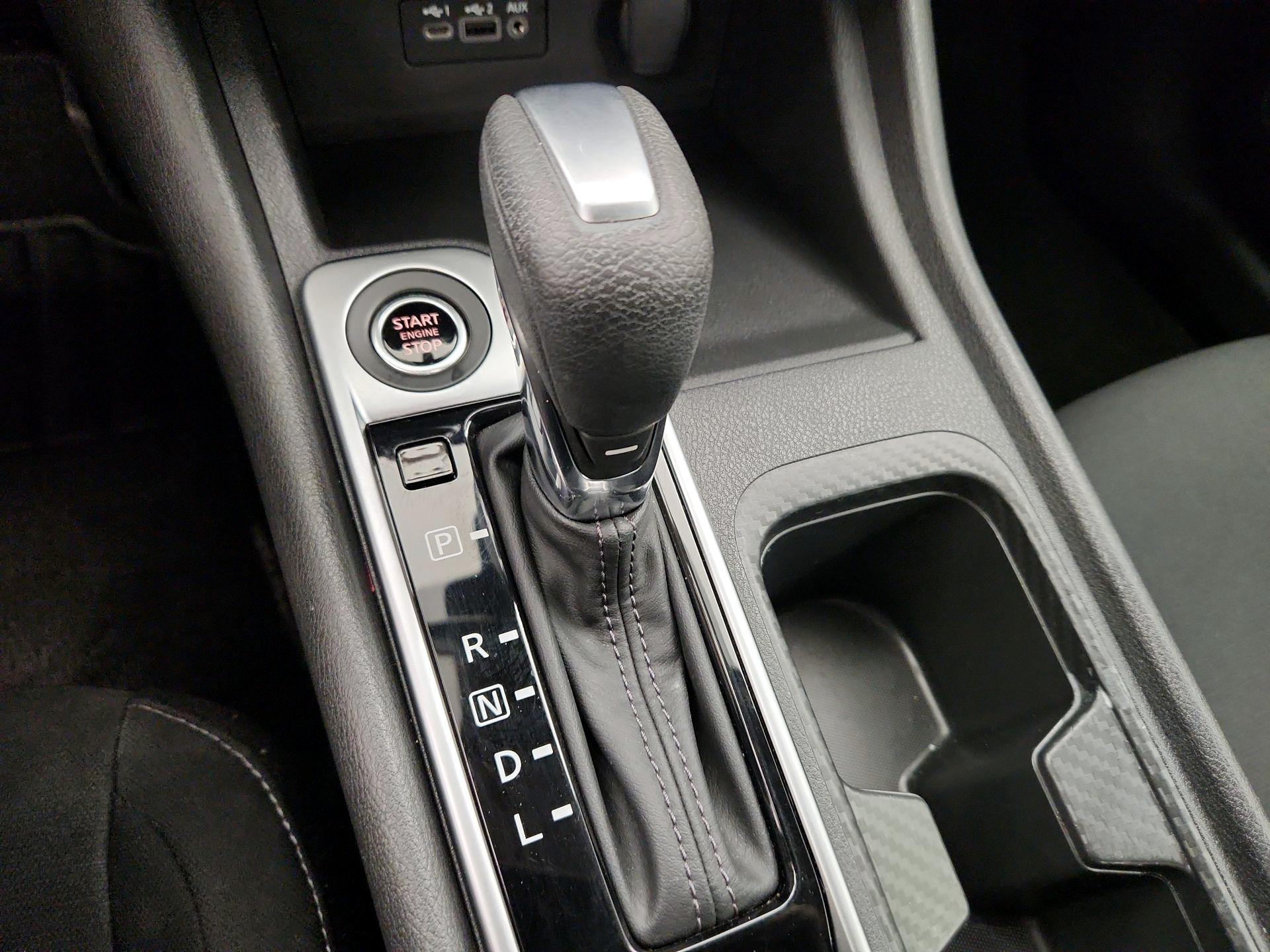 Thumbnail: 2023 Nissan Sentra - 17