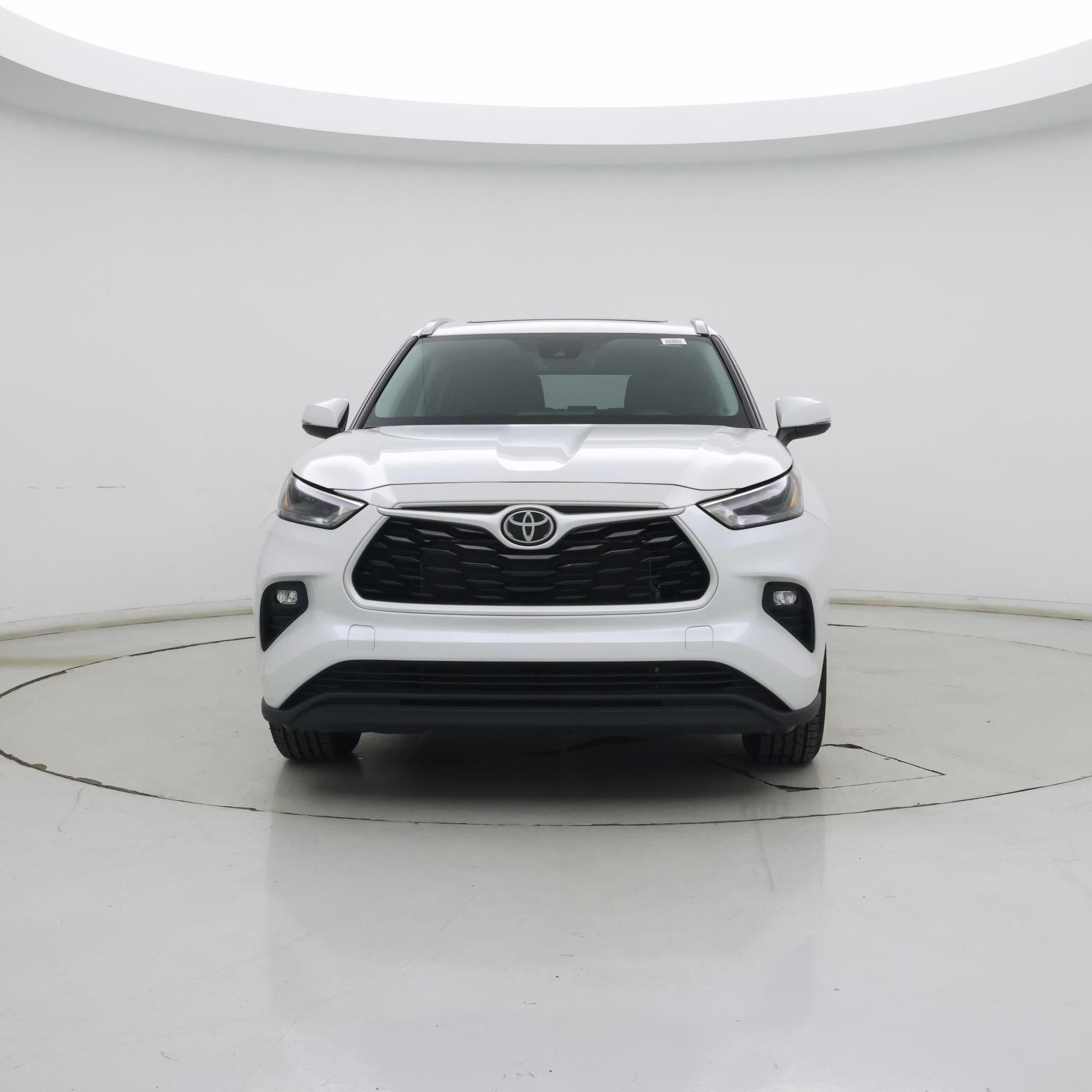 Thumbnail: 2022 Toyota Highlander - 5