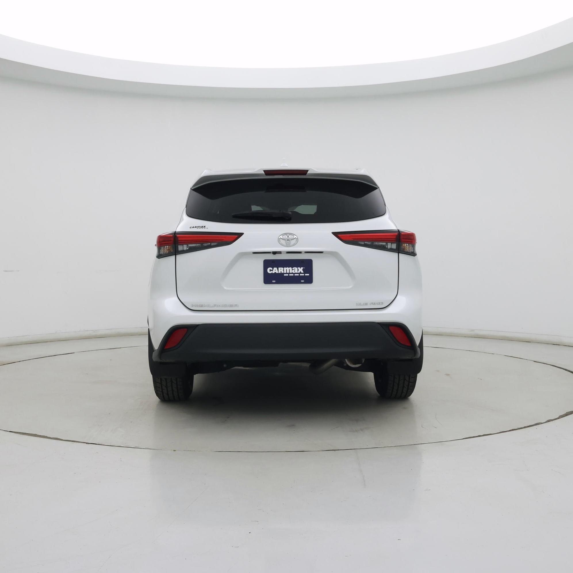 Thumbnail: 2022 Toyota Highlander - 6