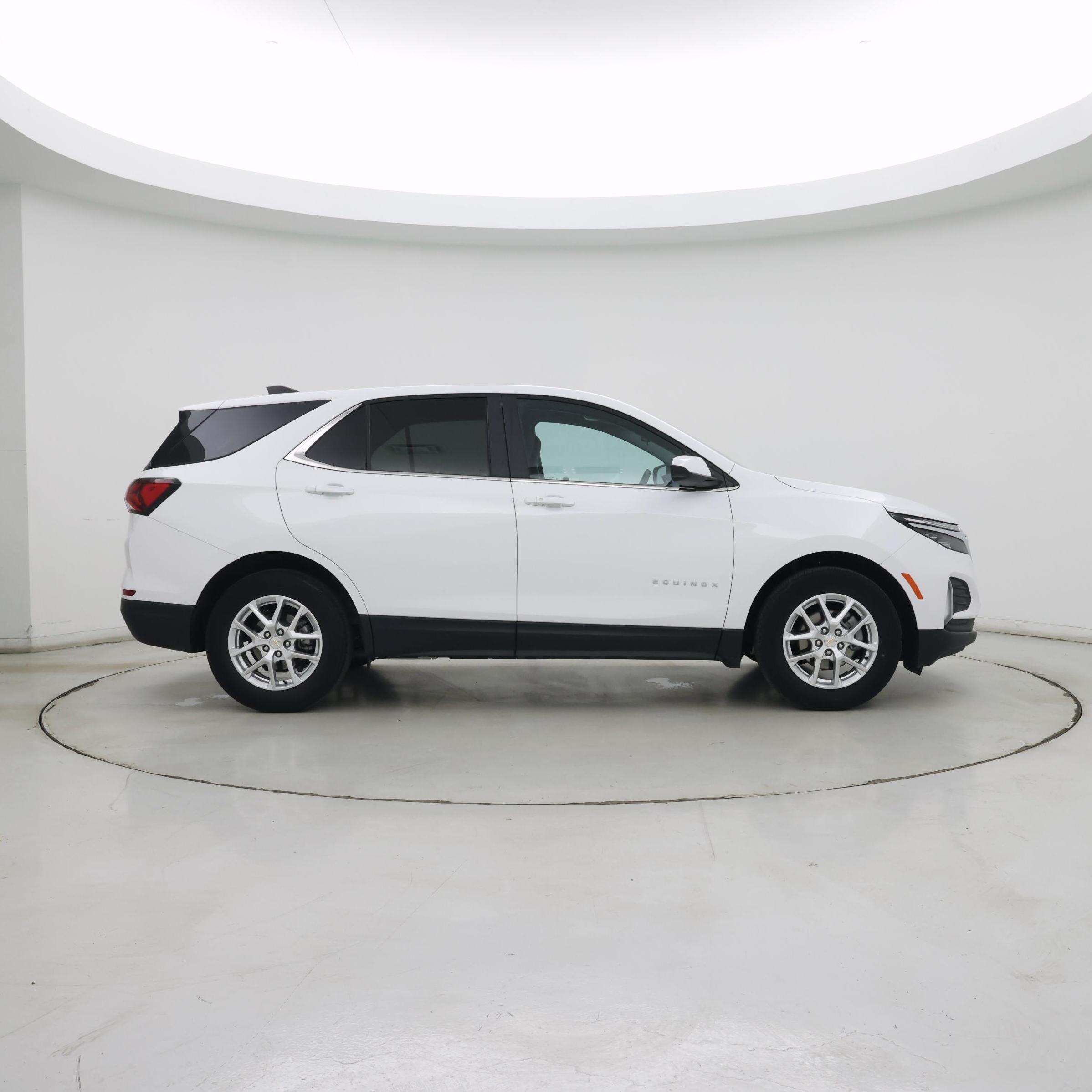 Thumbnail: 2024 Chevrolet Equinox - 7