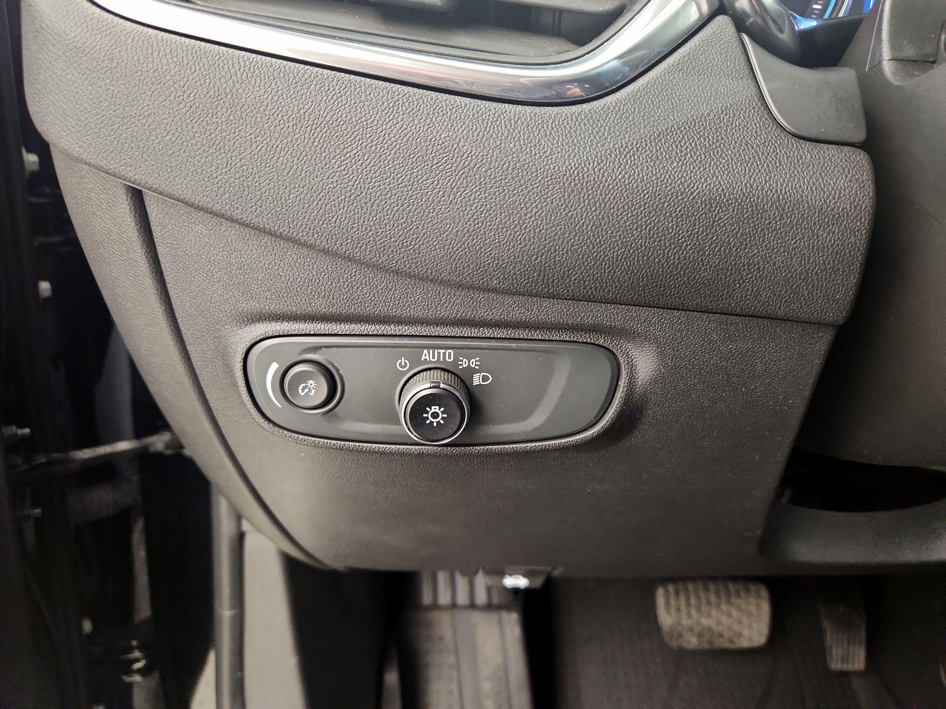 Thumbnail: 2024 Chevrolet Equinox - 13