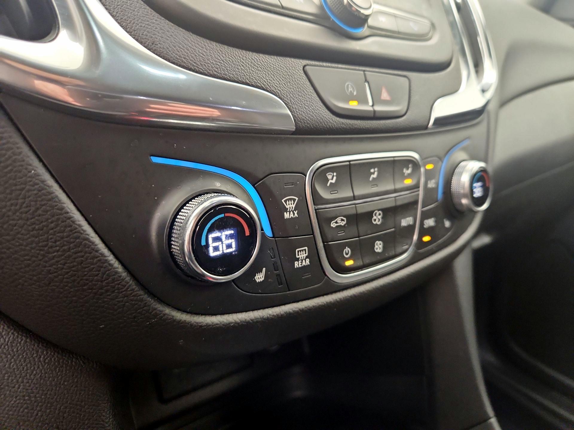 Thumbnail: 2024 Chevrolet Equinox - 16