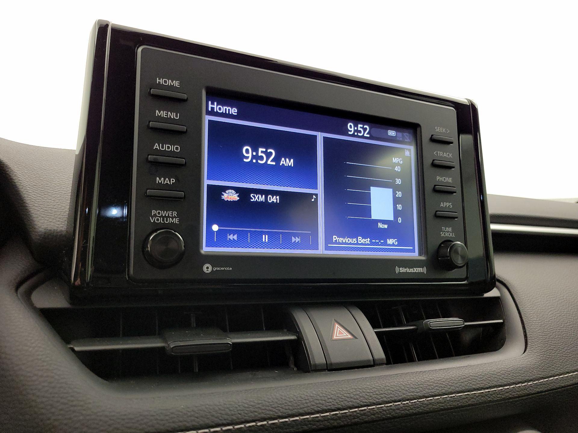 Thumbnail: 2021 Toyota RAV4 - 15