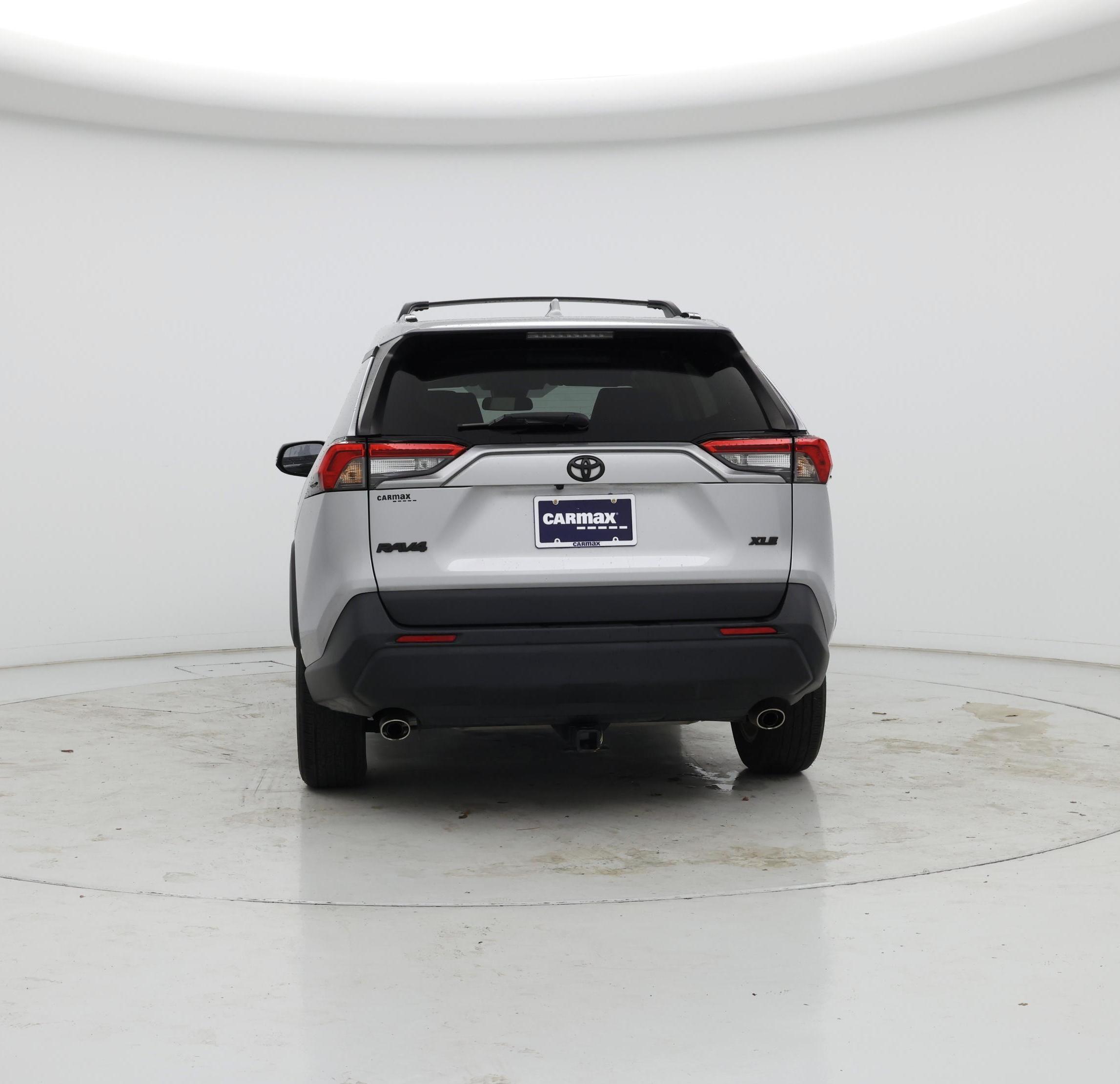 Thumbnail: 2021 Toyota RAV4 - 6