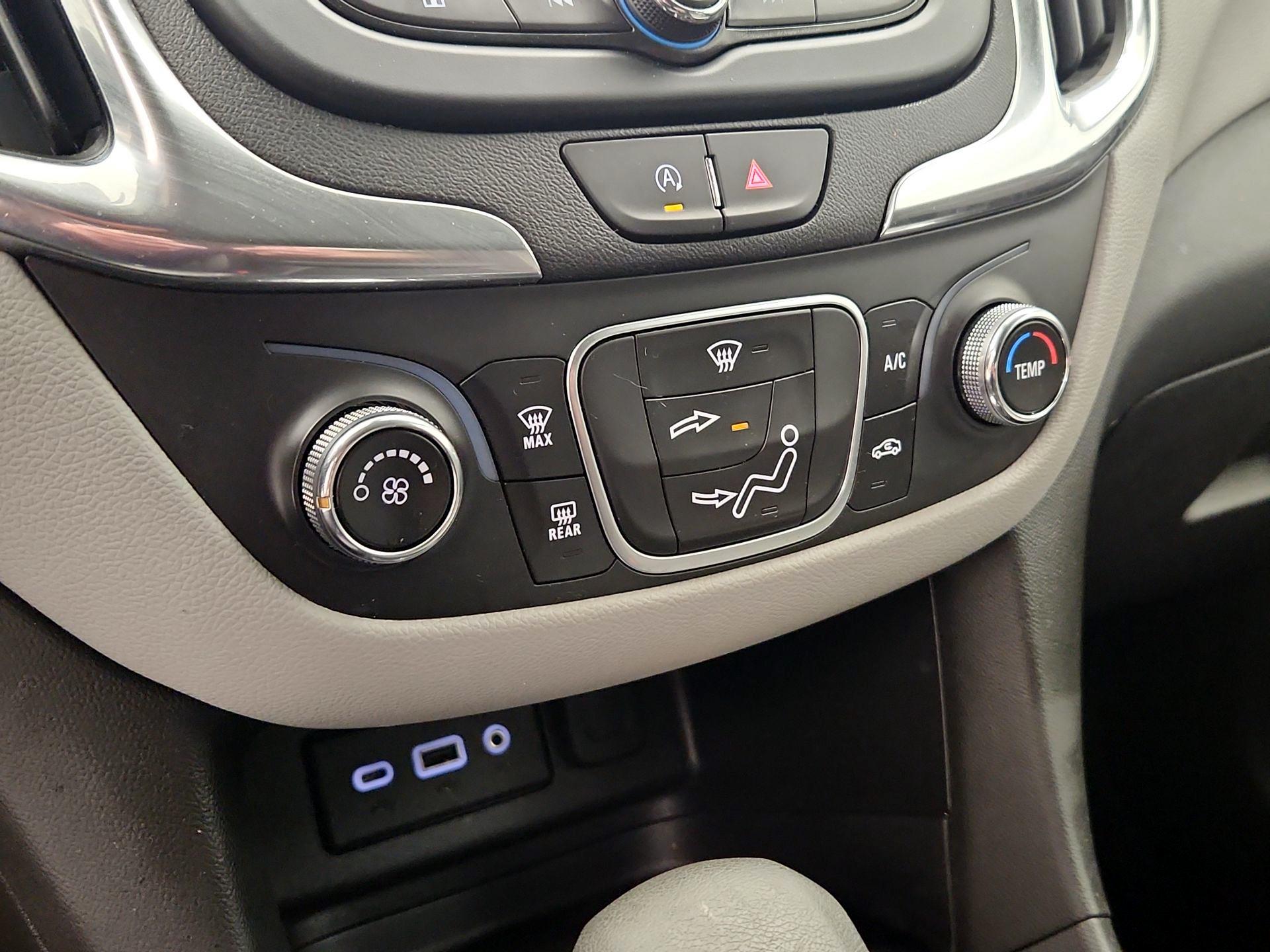 Thumbnail: 2024 Chevrolet Equinox - 16