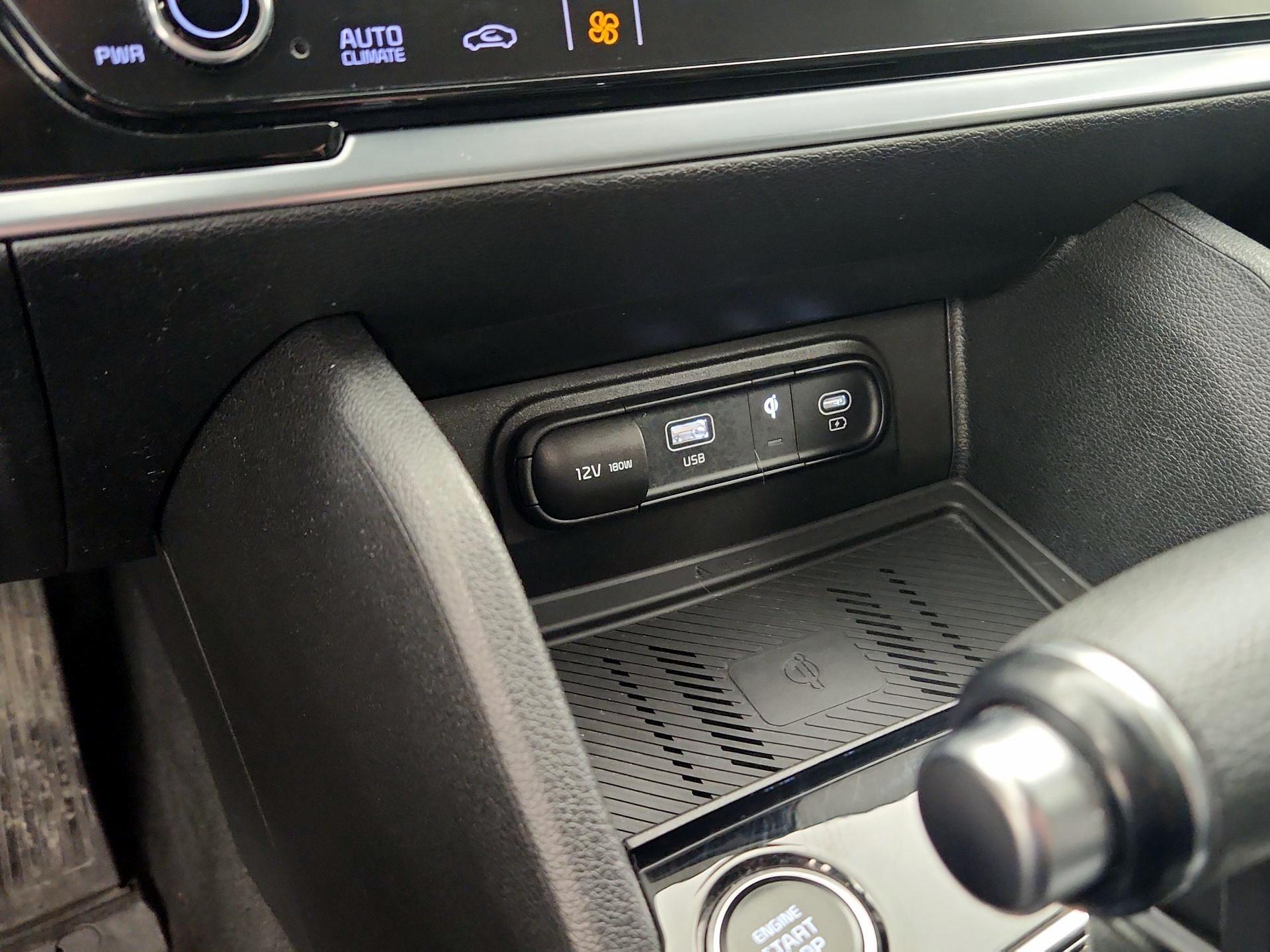 Thumbnail: 2023 Kia Sportage - 19