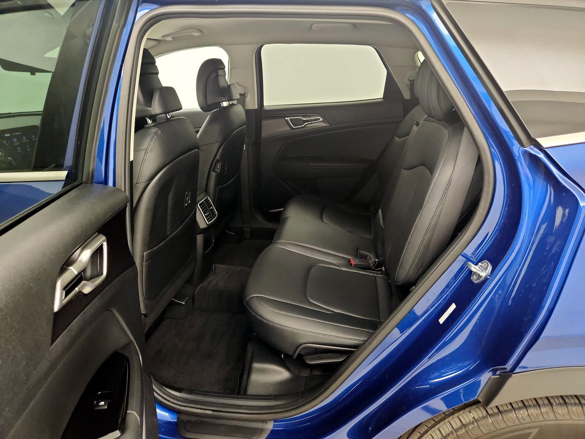 Thumbnail: 2023 Kia Sportage - 20