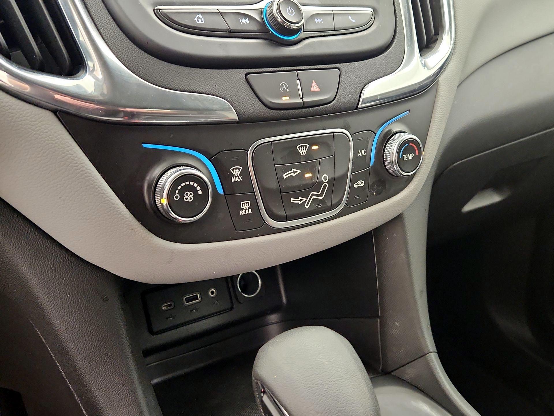 Thumbnail: 2023 Chevrolet Equinox - 16