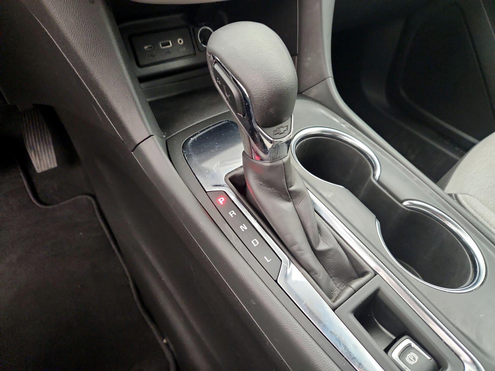 Thumbnail: 2023 Chevrolet Equinox - 17