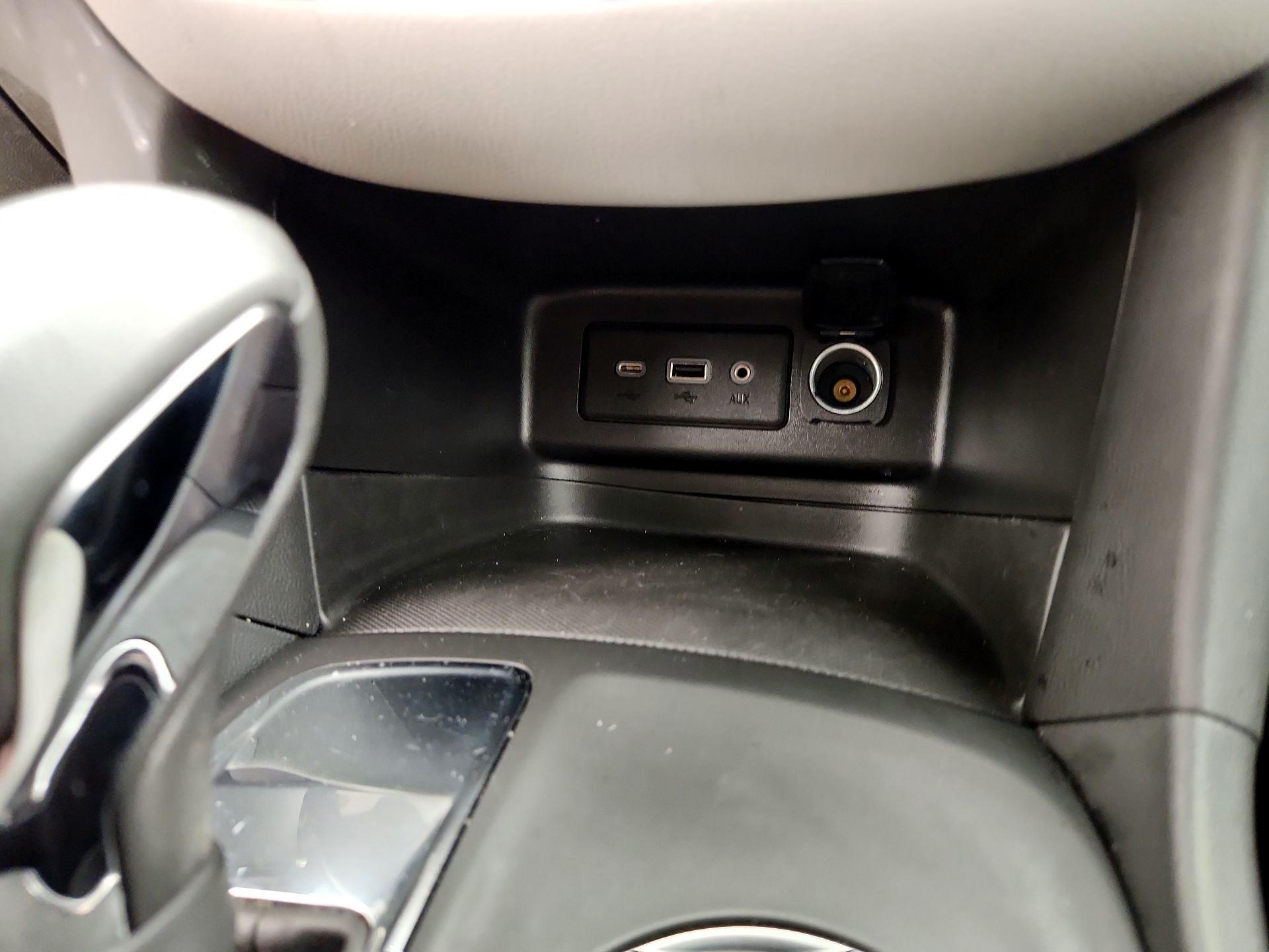 Thumbnail: 2023 Chevrolet Equinox - 18