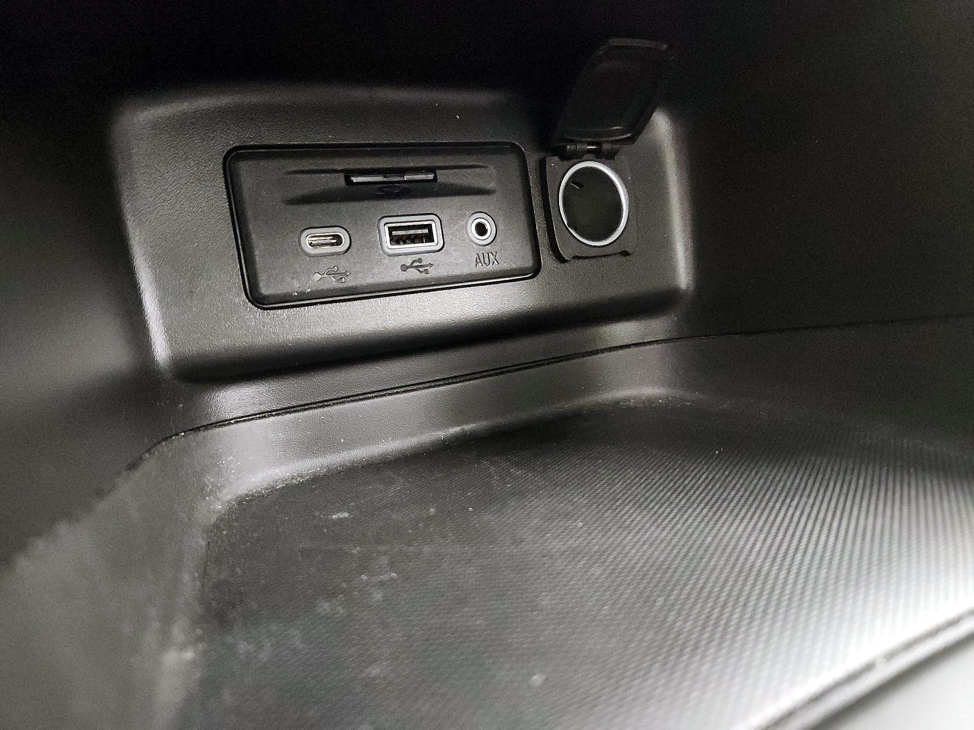 Thumbnail: 2023 Chevrolet Equinox - 18