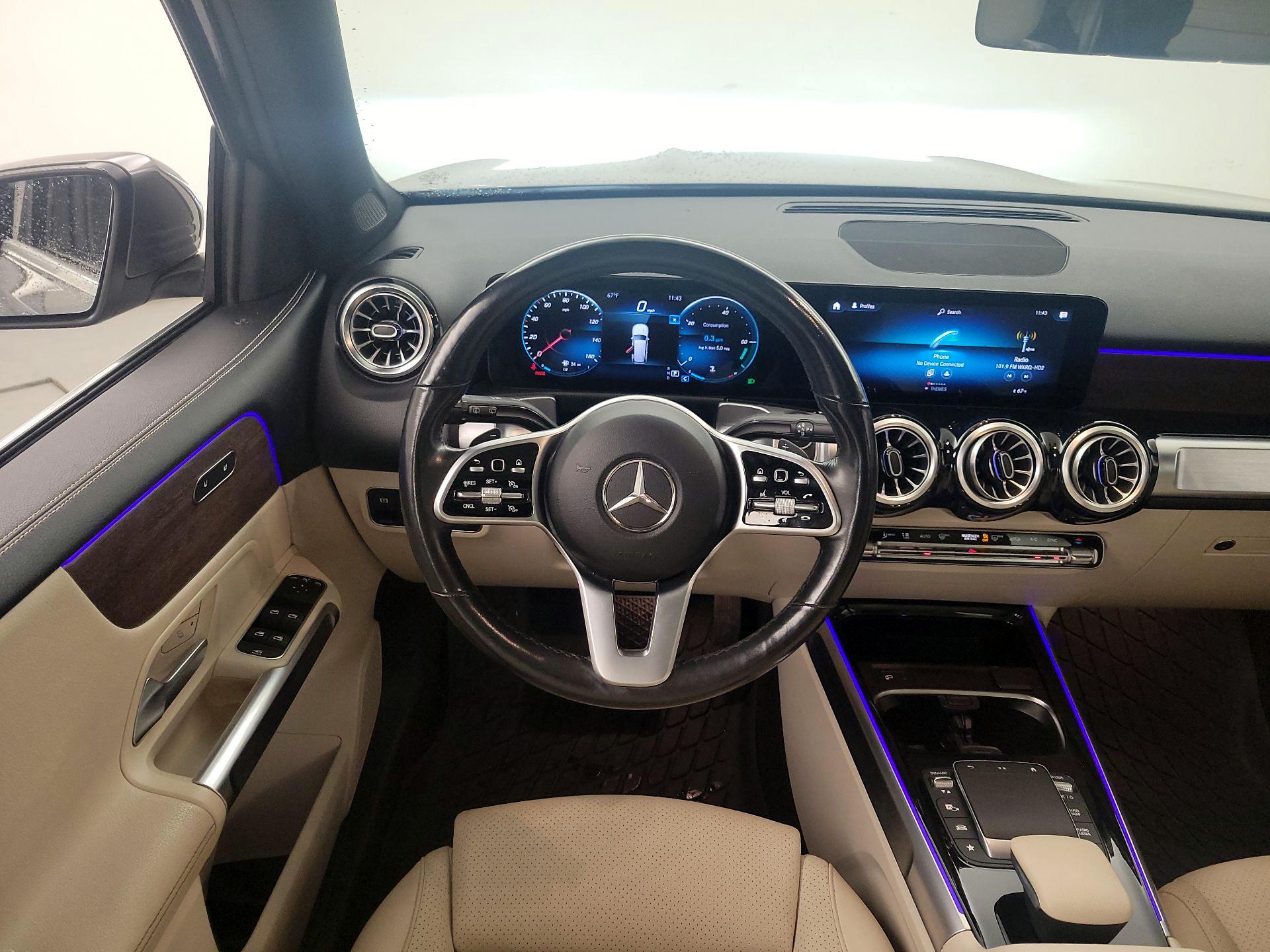 Thumbnail: 2022 Mercedes-Benz GLB - 10