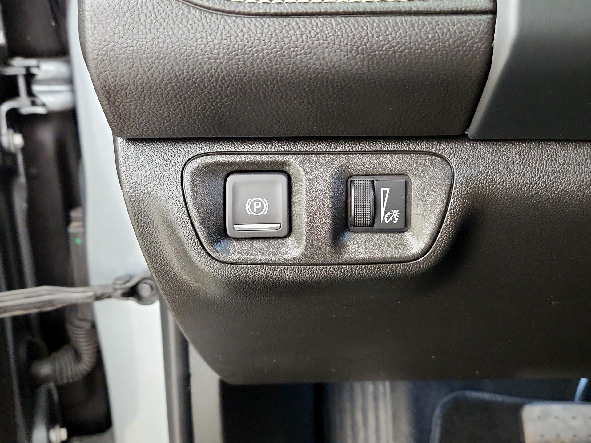 Thumbnail: 2023 GMC Acadia - 13