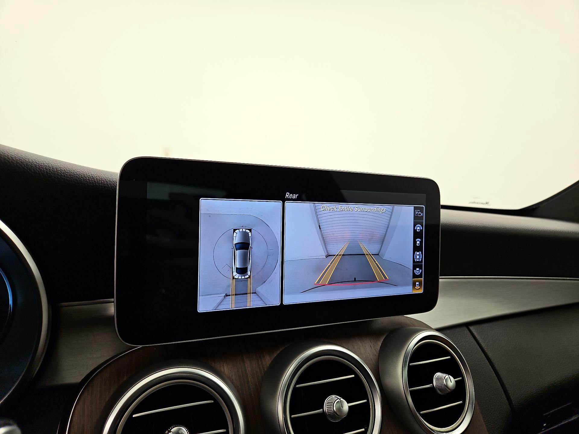 Thumbnail: 2020 Mercedes-Benz C-Class - 14