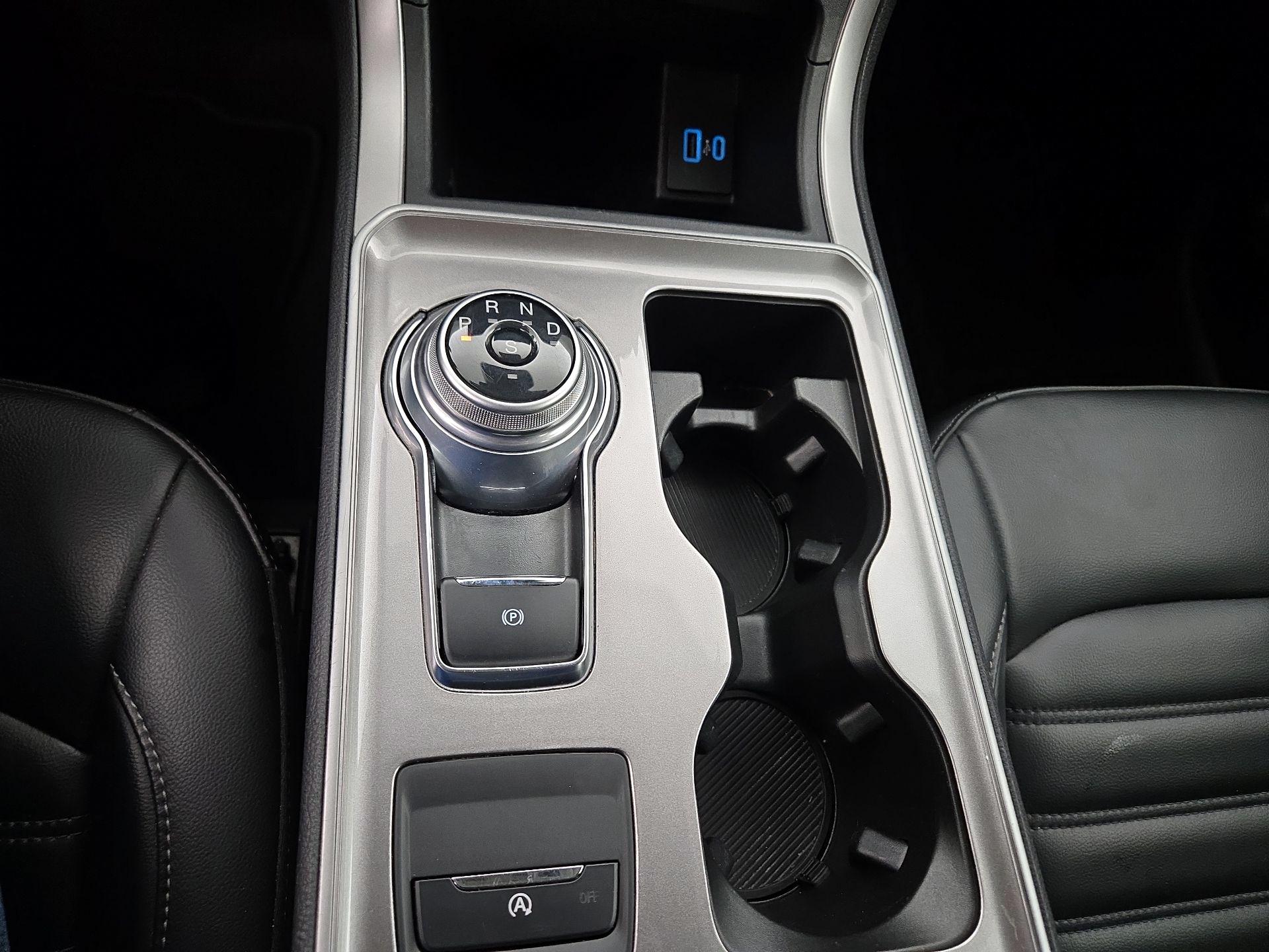 Thumbnail: 2024 Ford Edge - 17