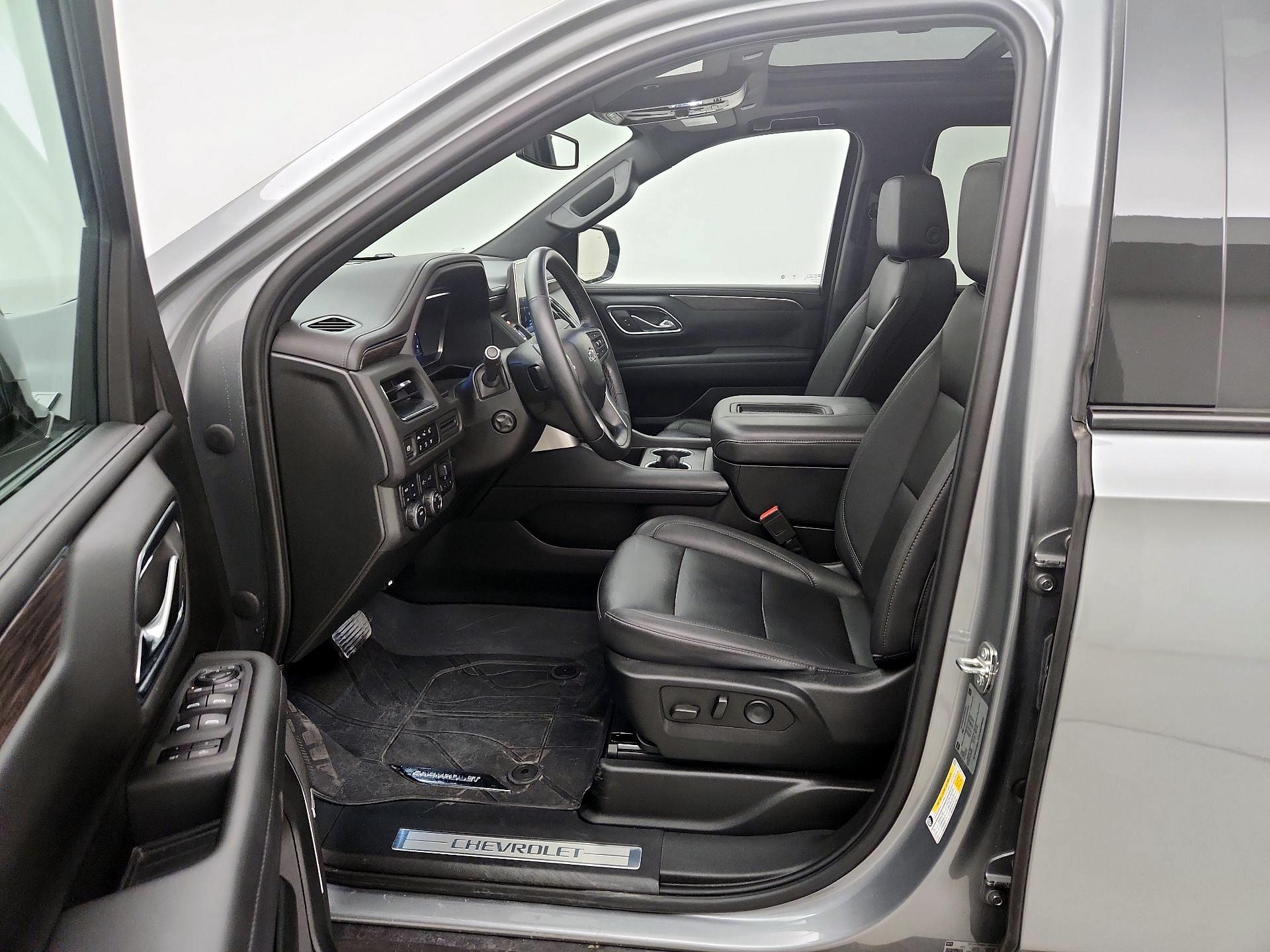 Thumbnail: 2023 Chevrolet Tahoe - 11